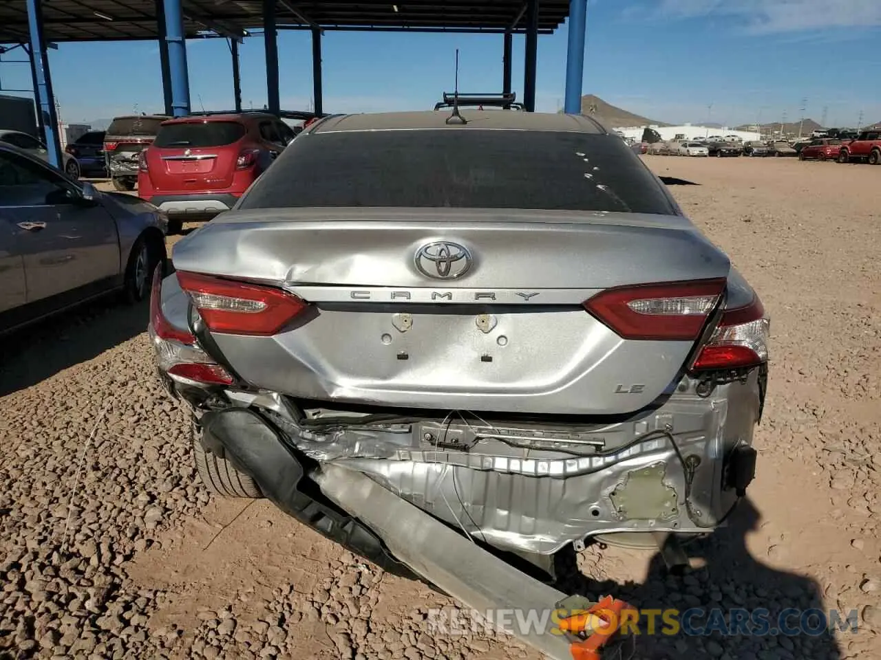 6 fotografías del automóvil dañado 4T1L11AK3LU501263 TOYOTA CAMRY 2020
