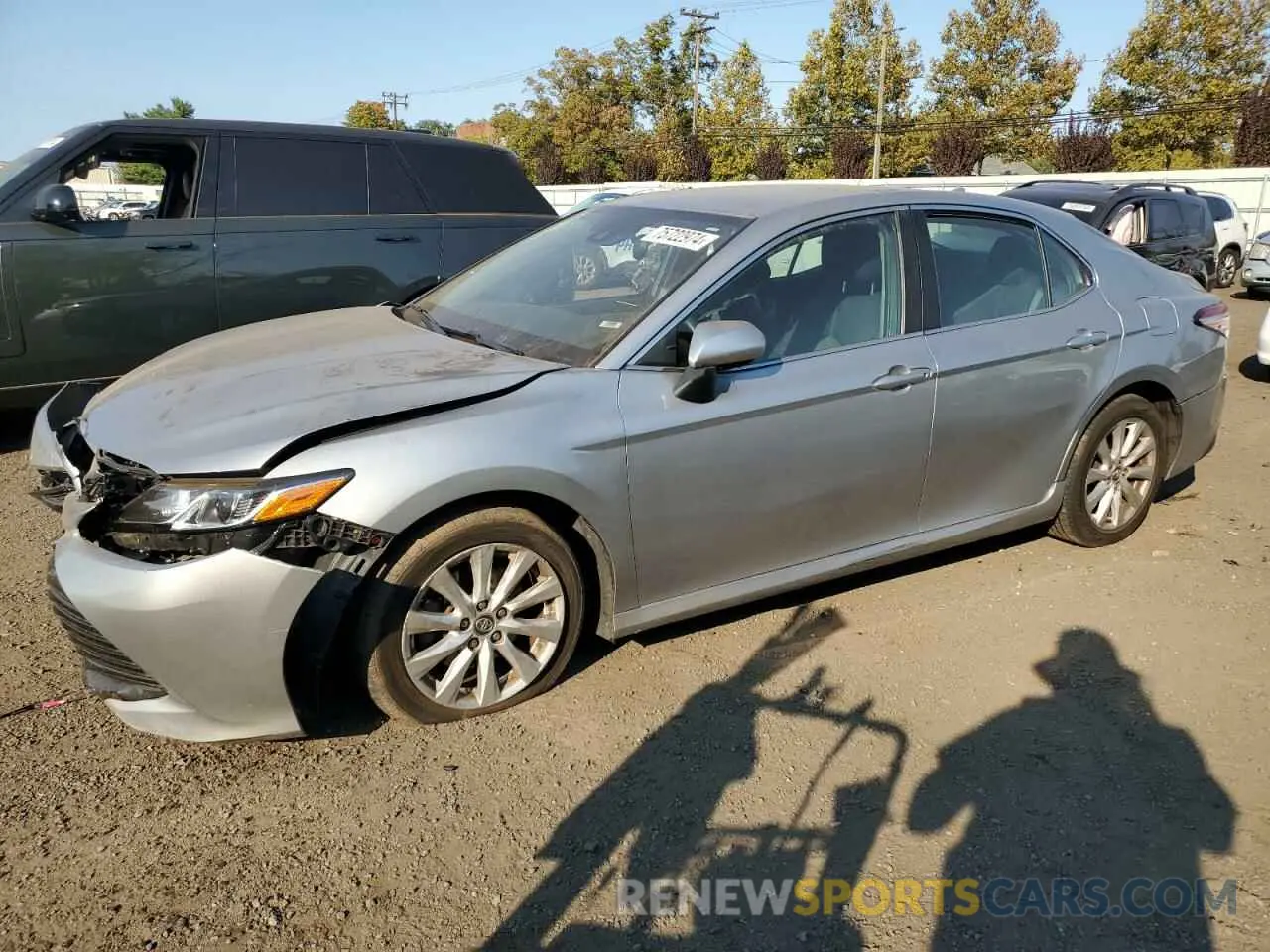 1 fotografías del automóvil dañado 4T1L11AK3LU924909 TOYOTA CAMRY 2020