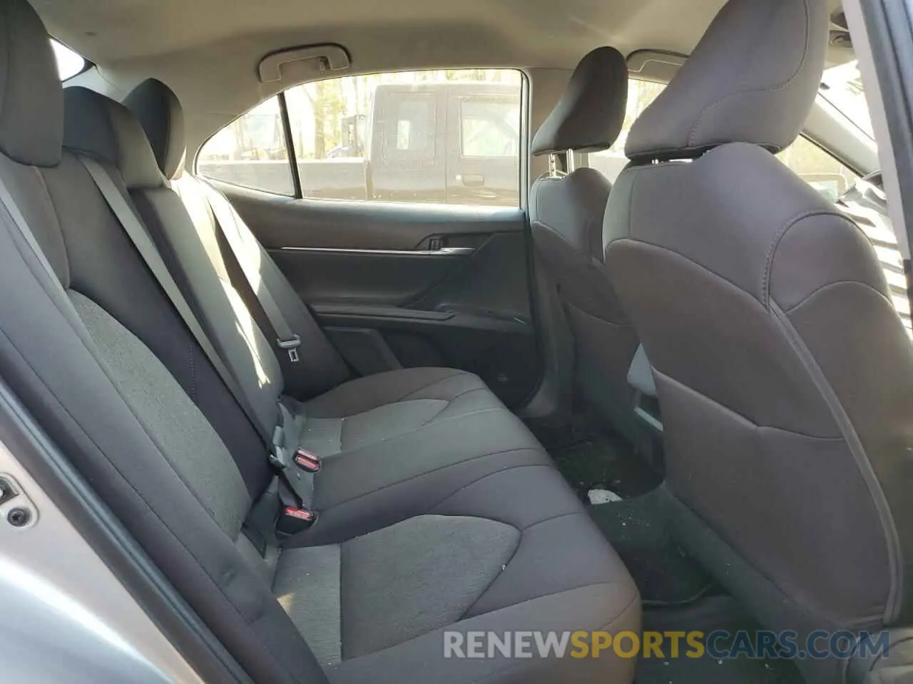 10 fotografías del automóvil dañado 4T1L11AK3LU924909 TOYOTA CAMRY 2020