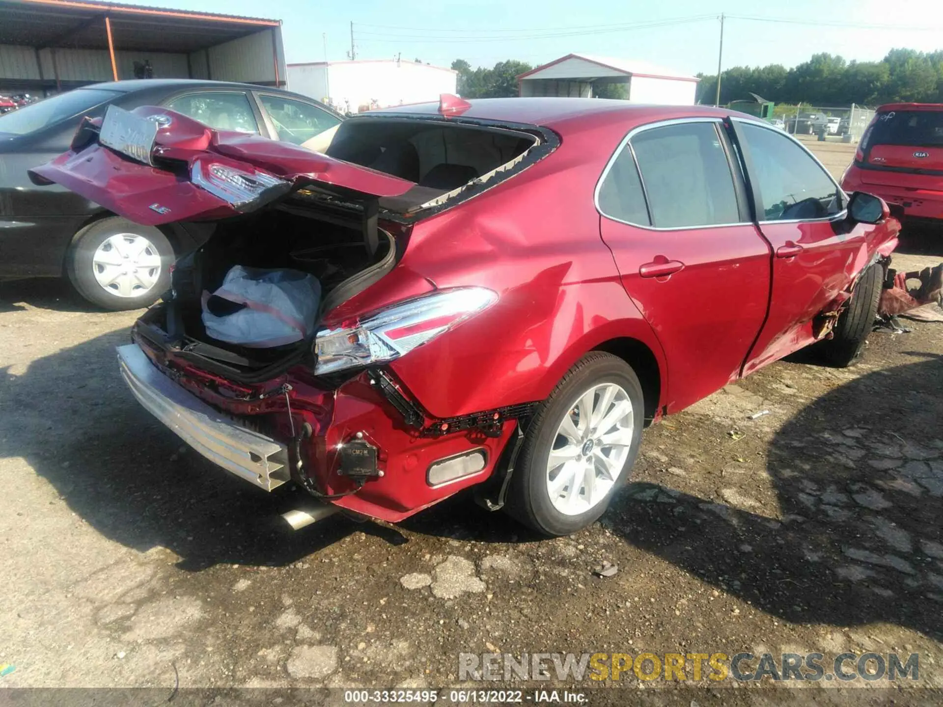 4 fotografías del automóvil dañado 4T1L11AK6LU308590 TOYOTA CAMRY 2020