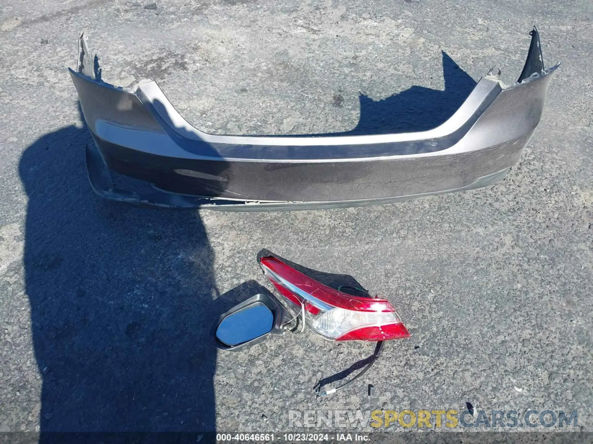 12 fotografías del automóvil dañado 4T1L11AK6LU951828 TOYOTA CAMRY 2020