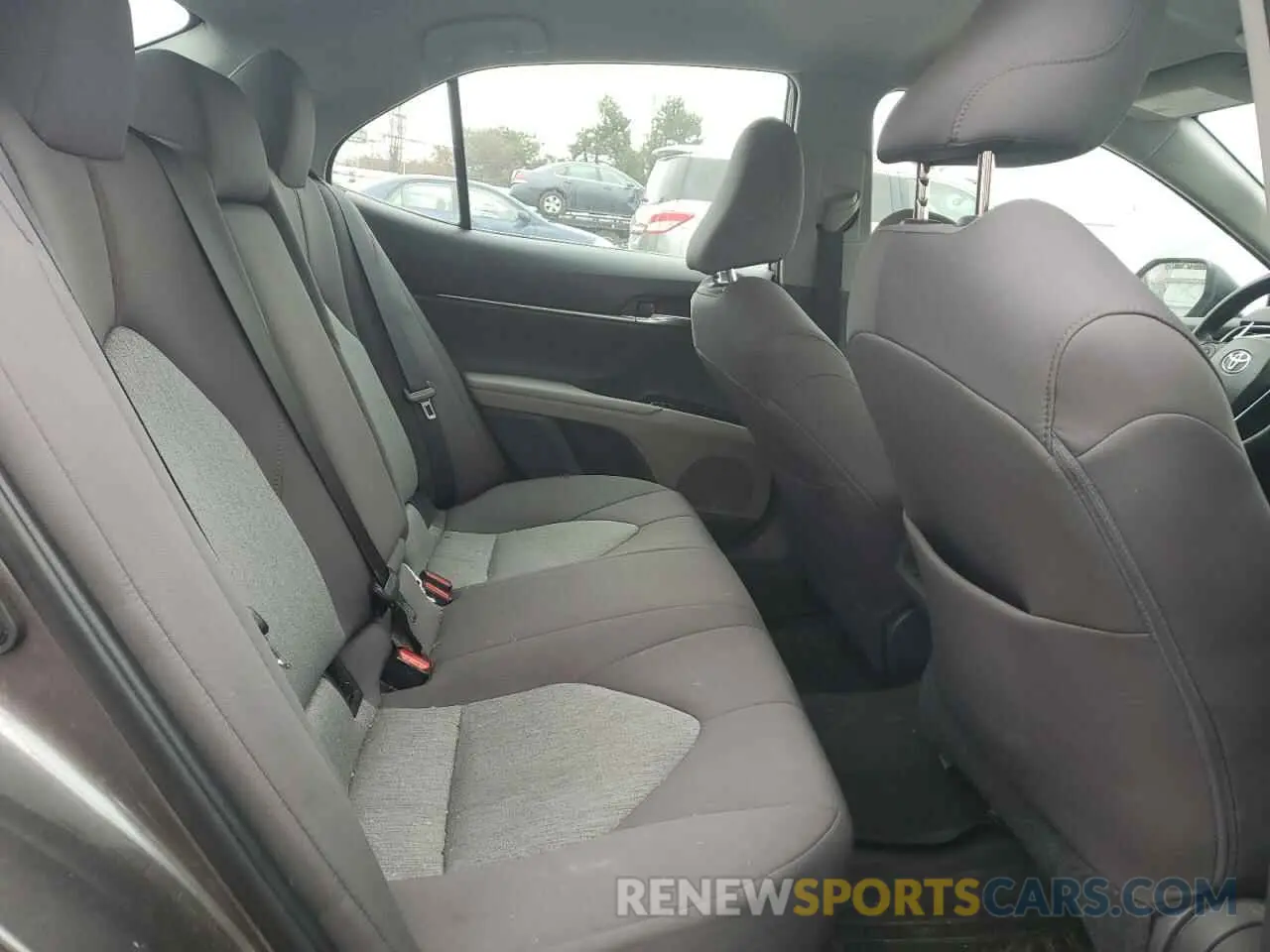 11 fotografías del automóvil dañado 4T1L11AK8LU879014 TOYOTA CAMRY 2020
