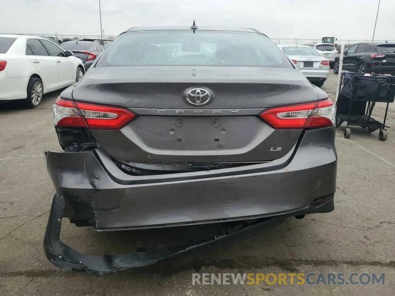 6 fotografías del automóvil dañado 4T1L11AK8LU879014 TOYOTA CAMRY 2020