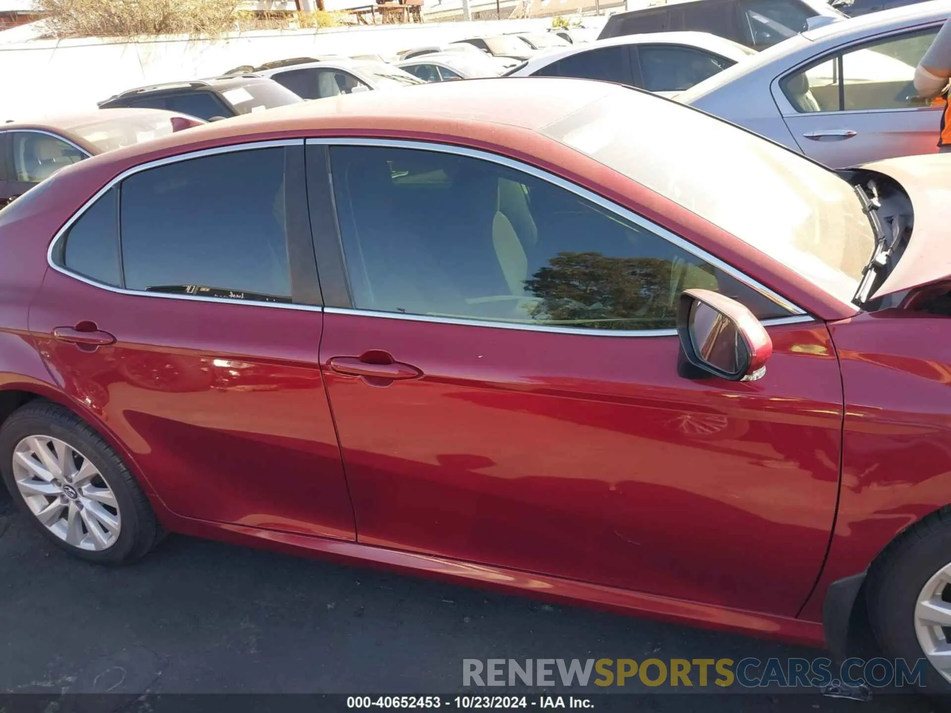 14 fotografías del automóvil dañado 4T1L11AK9LU937437 TOYOTA CAMRY 2020