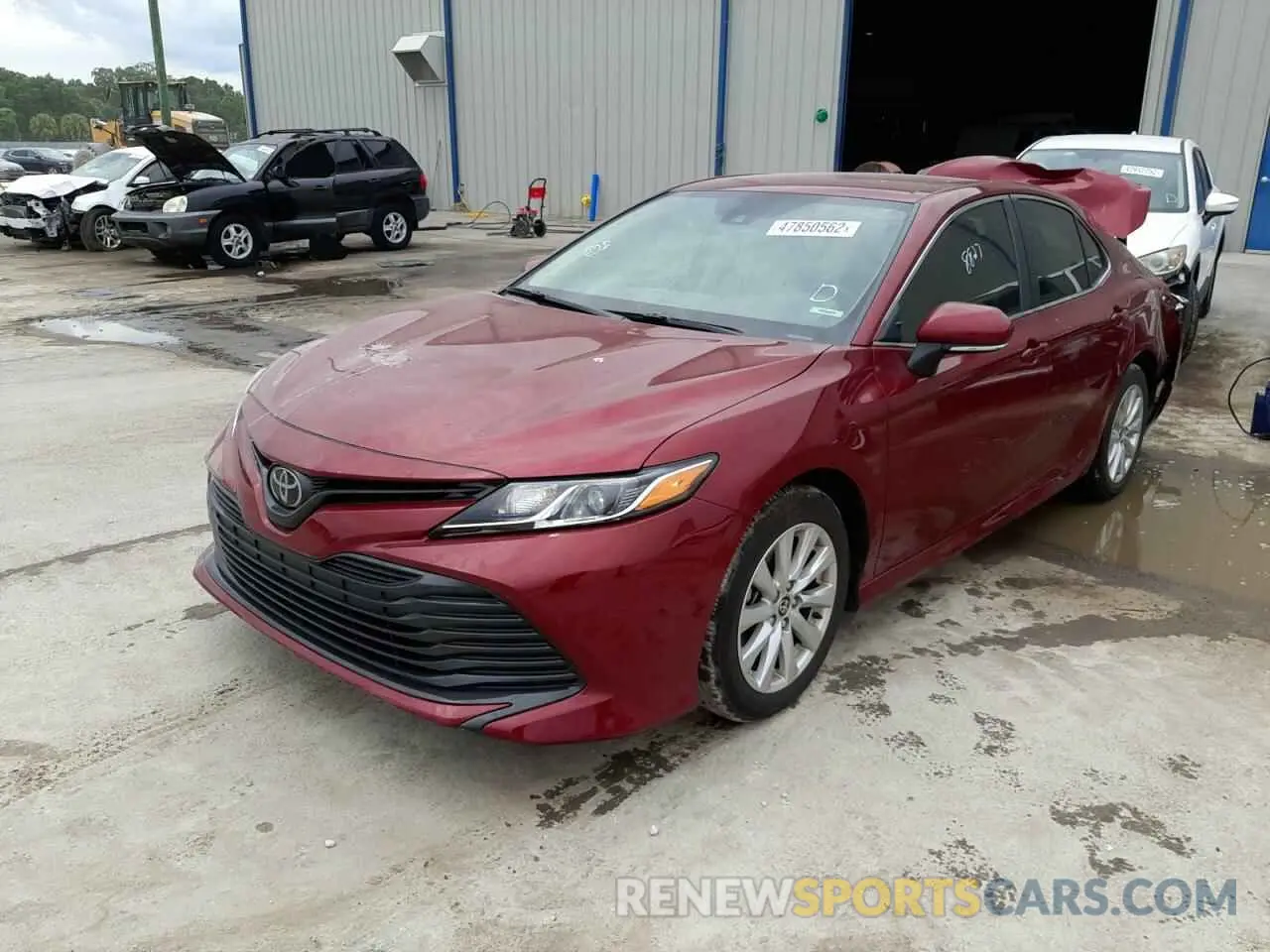 2 fotografías del automóvil dañado 4T1L11AK9LU999890 TOYOTA CAMRY 2020