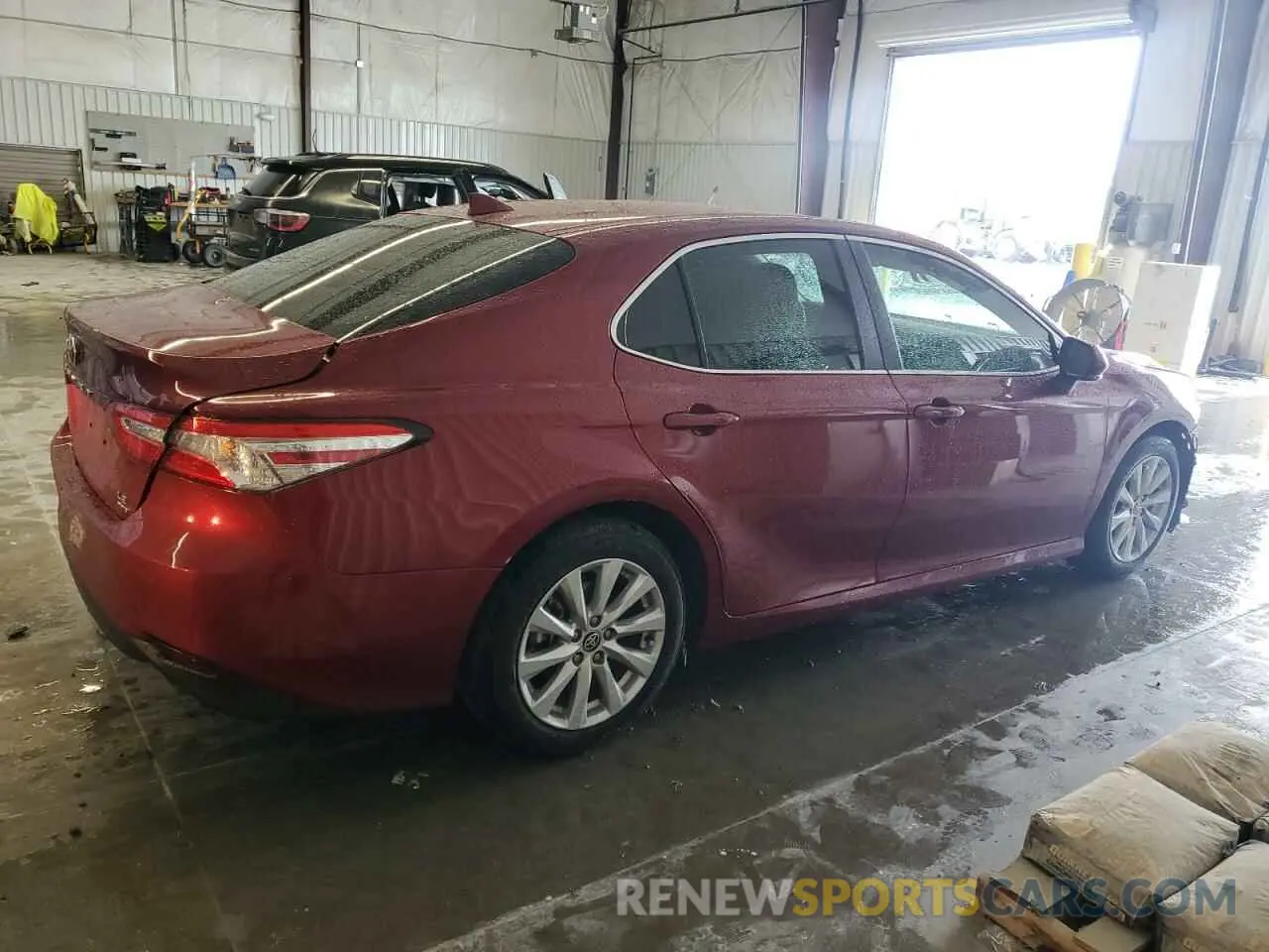 3 fotografías del automóvil dañado 4T1L11BK2LU002873 TOYOTA CAMRY 2020