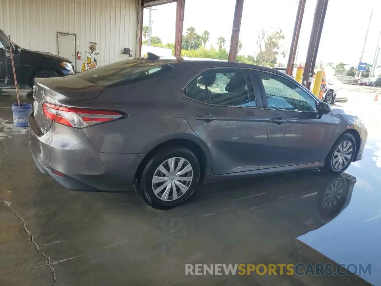 3 fotografías del automóvil dañado 4T1L31AK1LU524423 TOYOTA CAMRY 2020