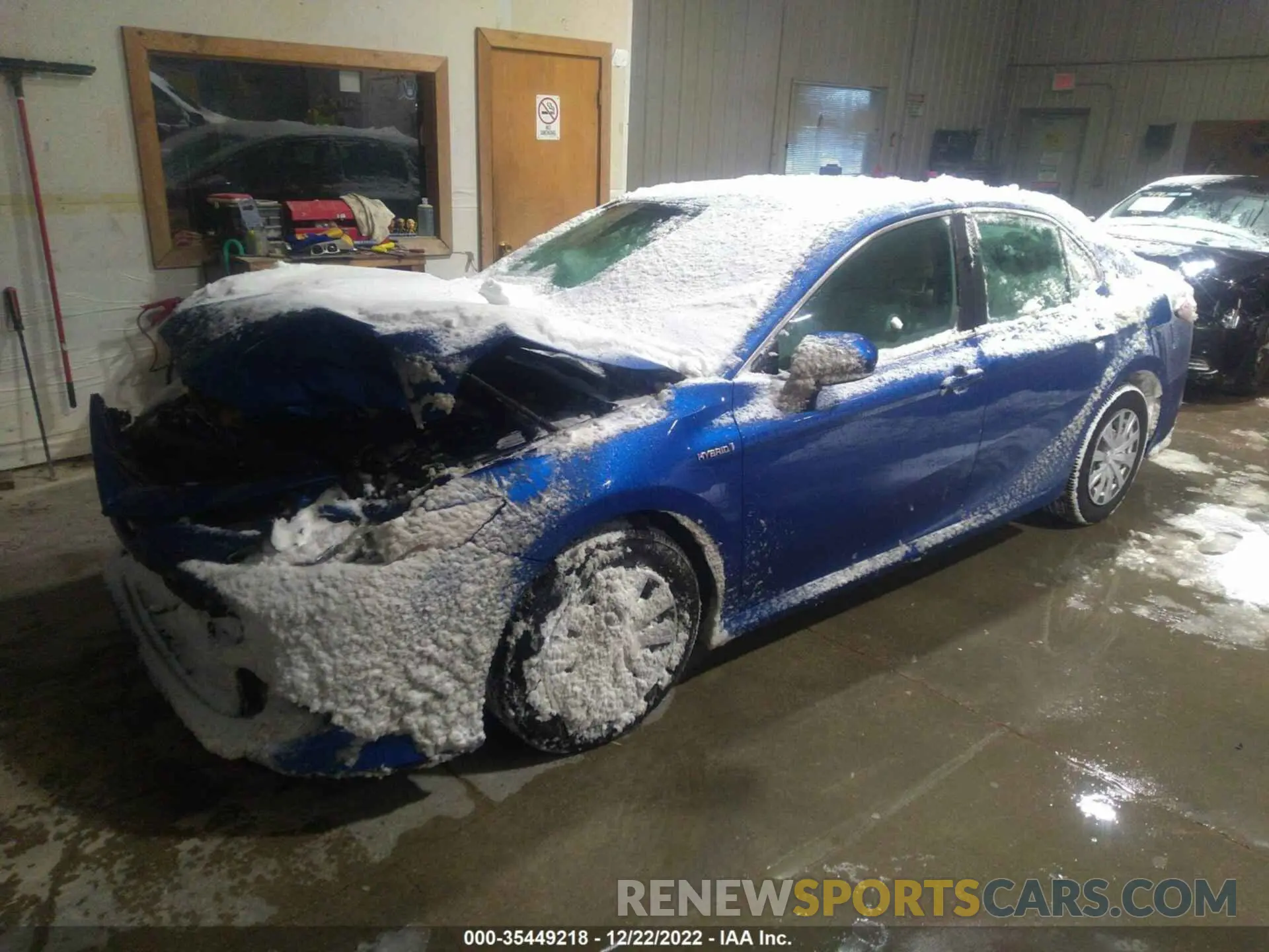 2 fotografías del automóvil dañado 4T1L31AK2LU011746 TOYOTA CAMRY 2020