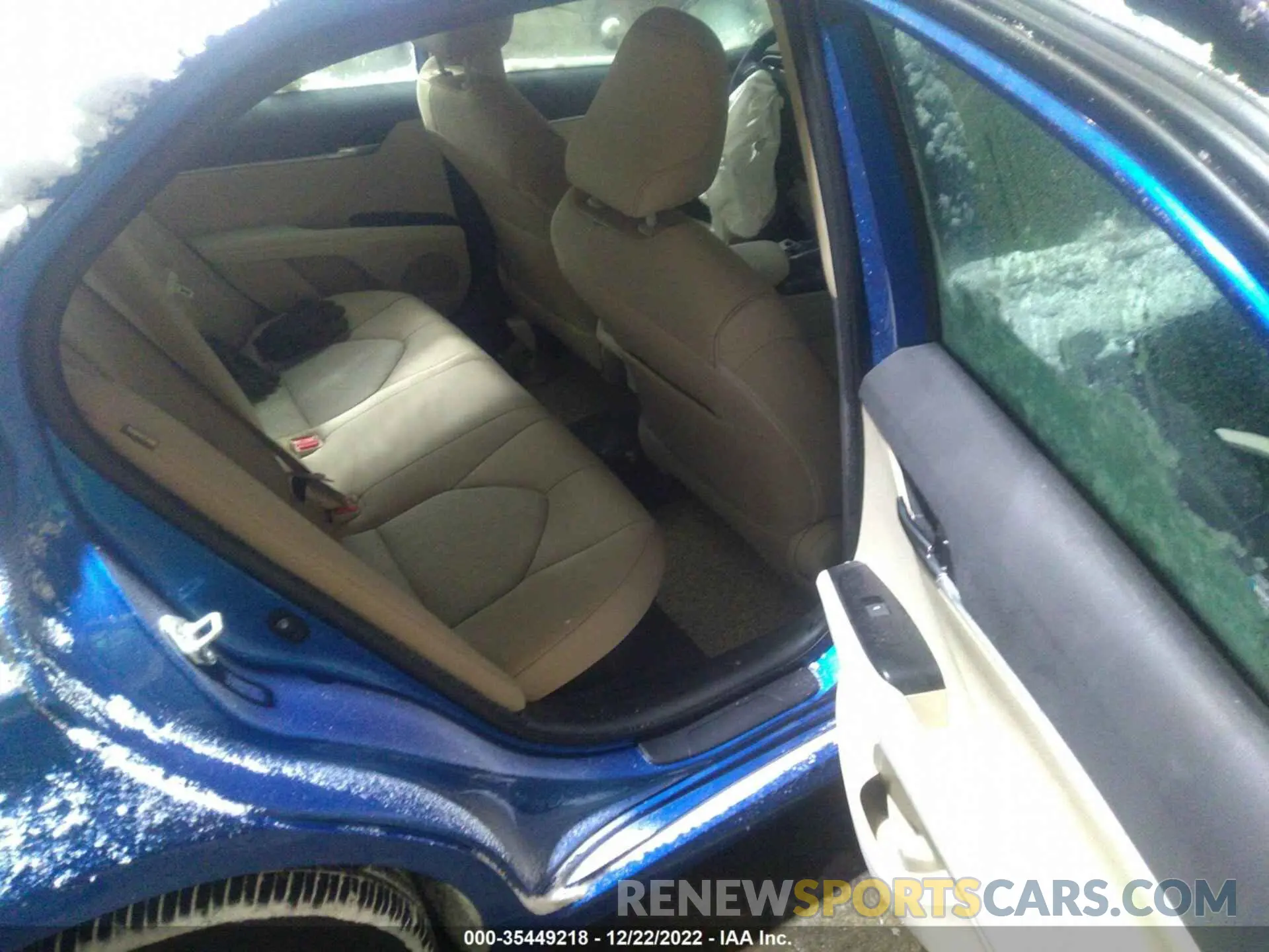 8 fotografías del automóvil dañado 4T1L31AK2LU011746 TOYOTA CAMRY 2020