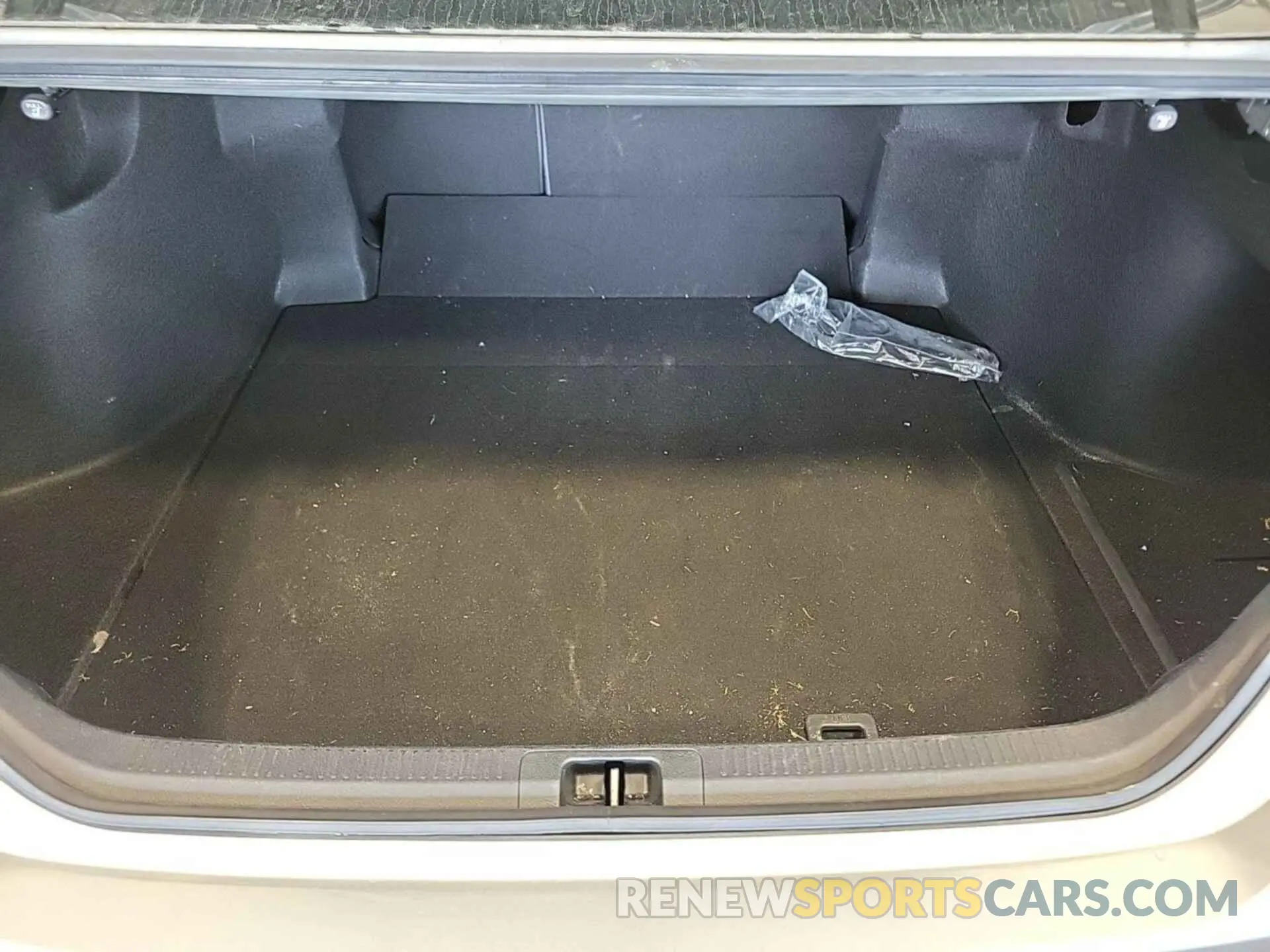 1 fotografías del automóvil dañado 4T1L31AK2LU014727 TOYOTA CAMRY 2020