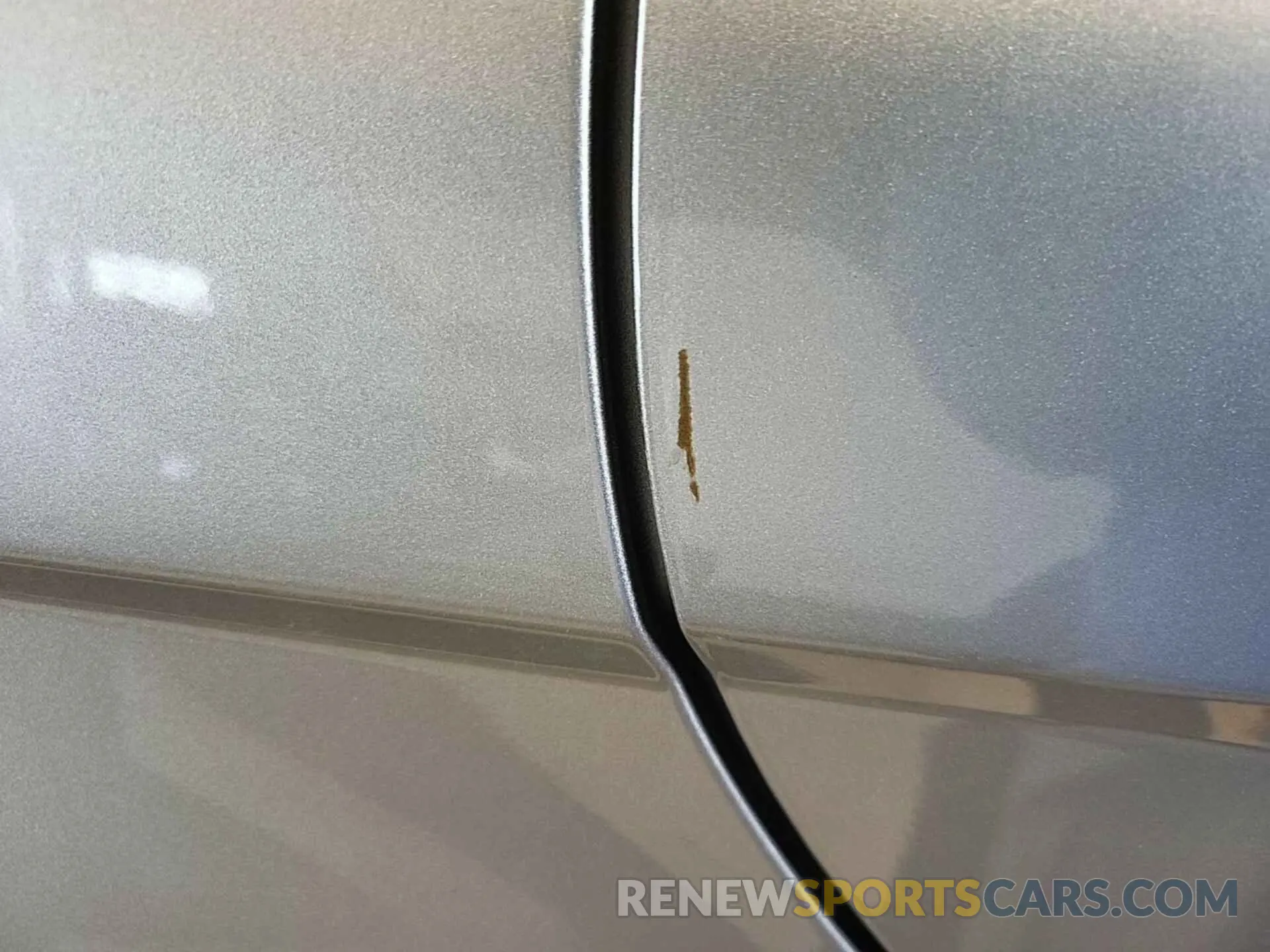 2 fotografías del automóvil dañado 4T1L31AK2LU014727 TOYOTA CAMRY 2020