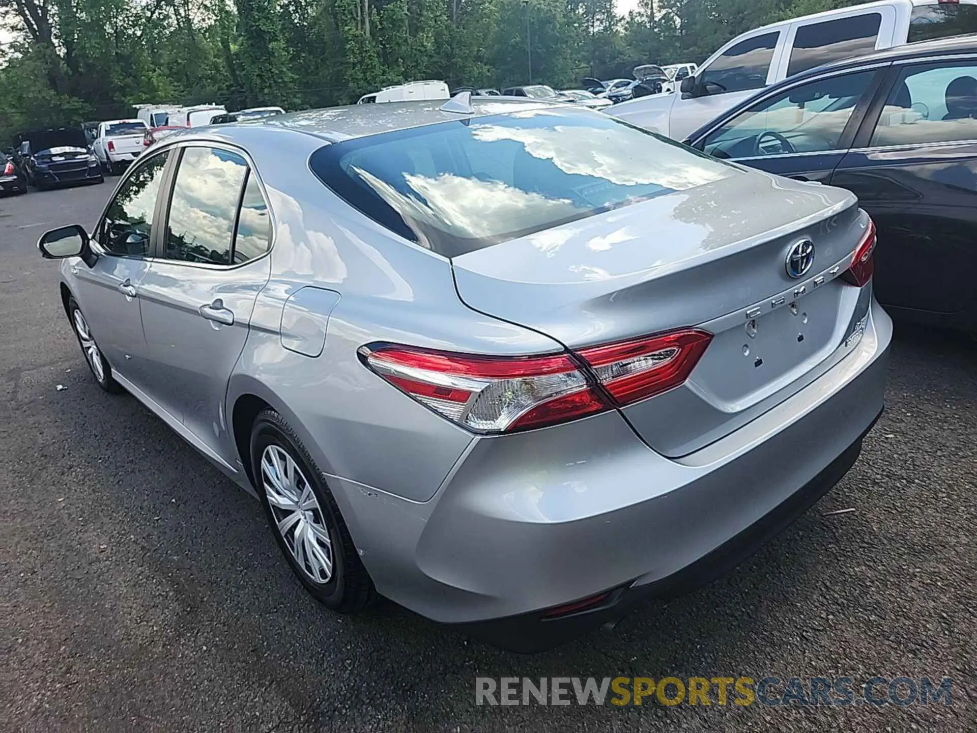 7 fotografías del automóvil dañado 4T1L31AK2LU014727 TOYOTA CAMRY 2020