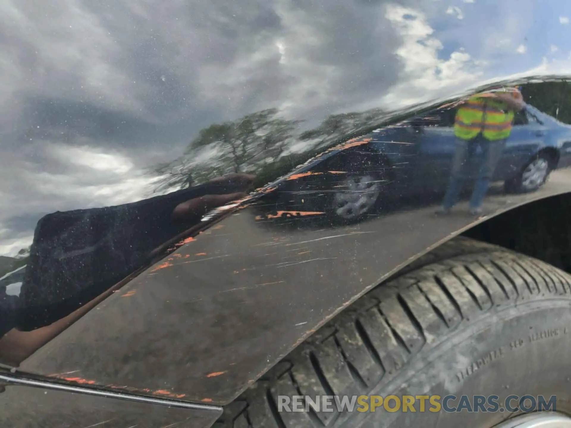 2 fotografías del automóvil dañado 4T1L31AK2LU536614 TOYOTA CAMRY 2020
