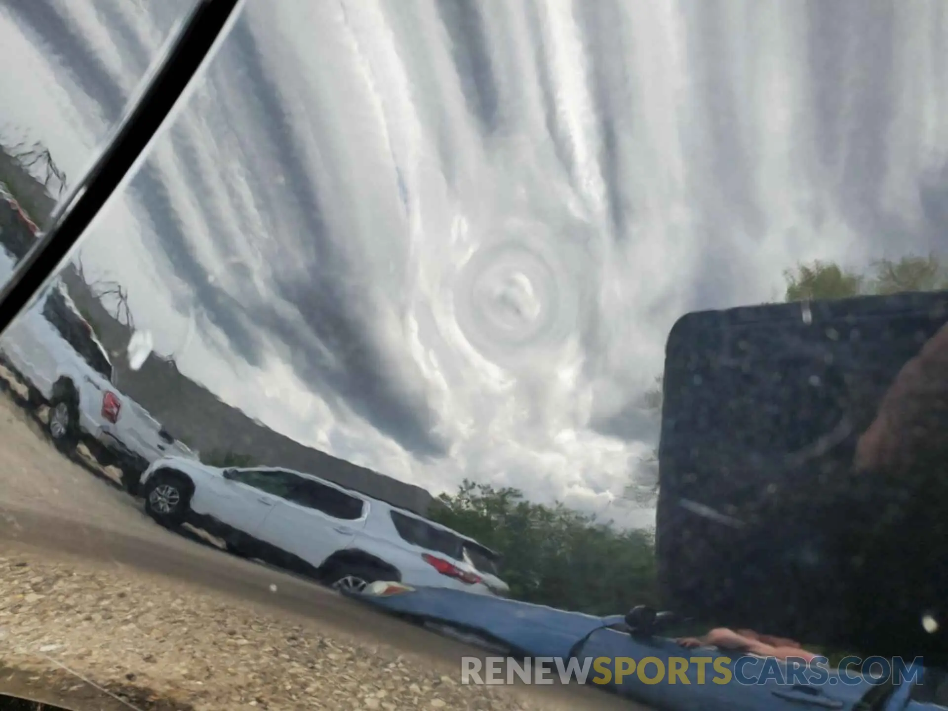 9 fotografías del automóvil dañado 4T1L31AK2LU536614 TOYOTA CAMRY 2020
