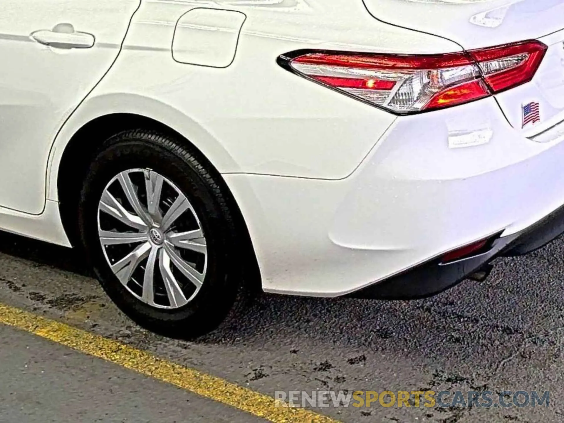 12 fotografías del automóvil dañado 4T1L31AK4LU014938 TOYOTA CAMRY 2020
