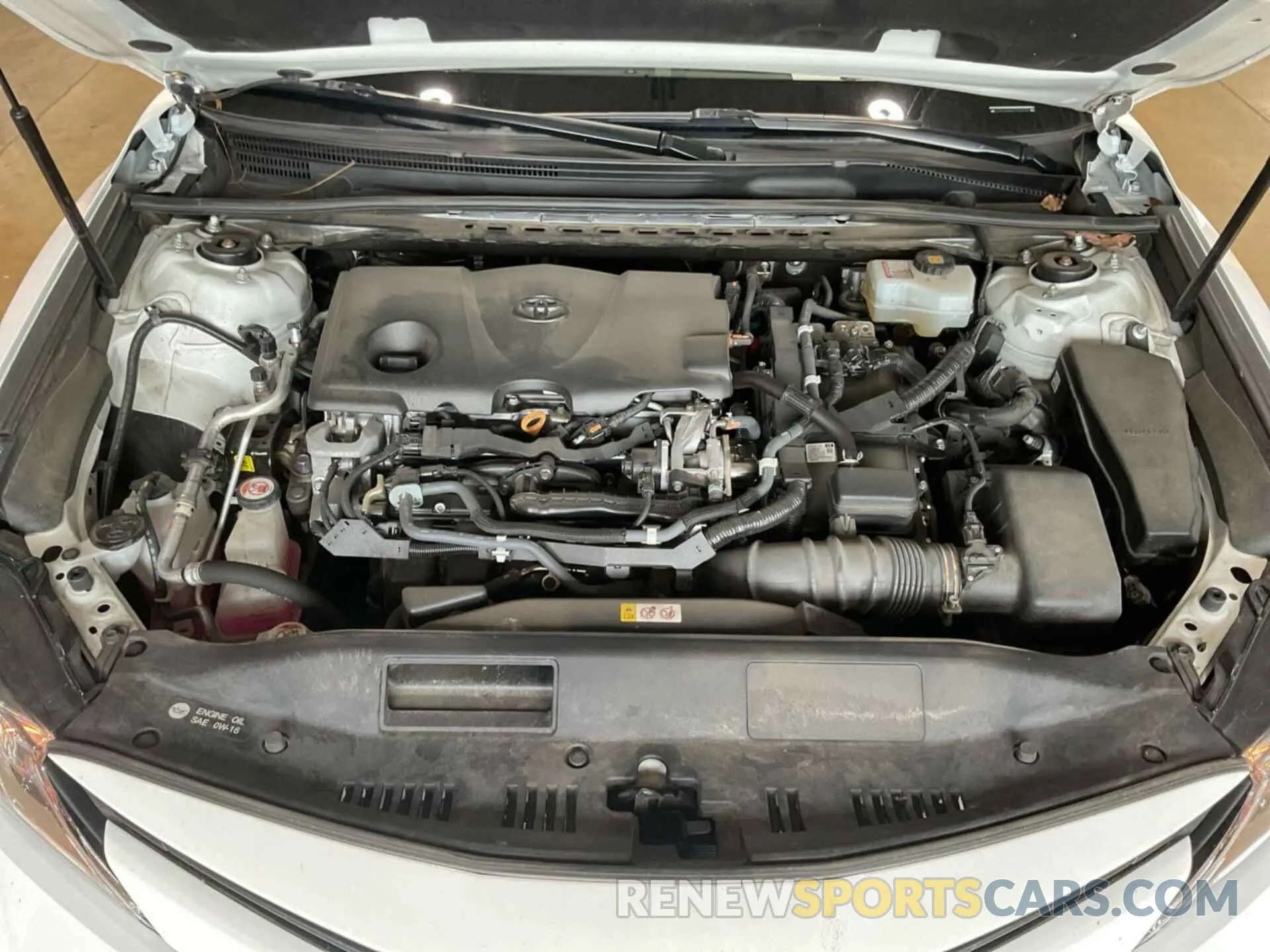 17 fotografías del automóvil dañado 4T1L31AK4LU014938 TOYOTA CAMRY 2020