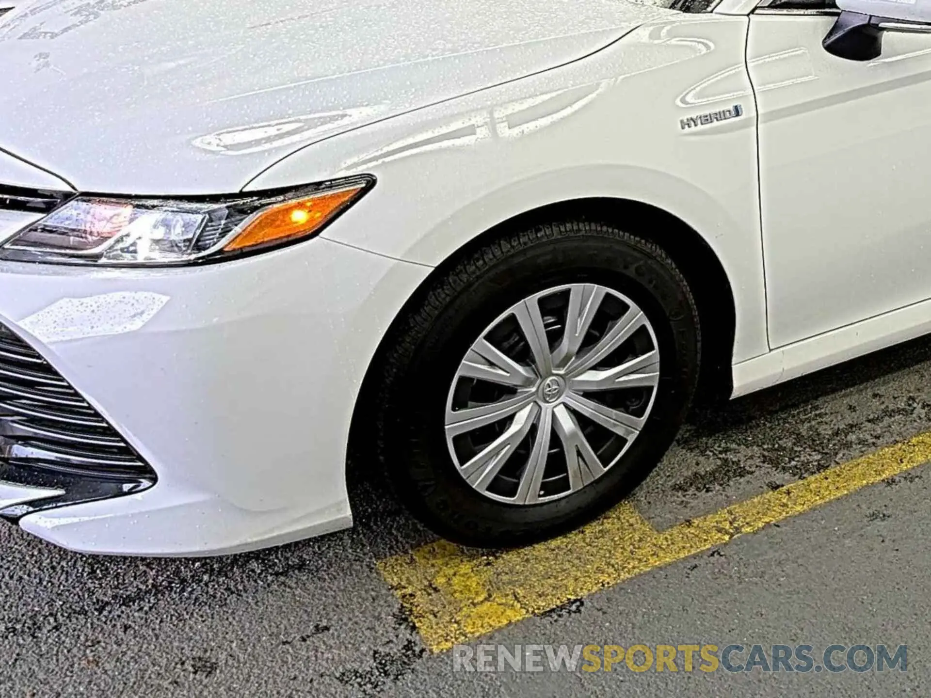 18 fotografías del automóvil dañado 4T1L31AK4LU014938 TOYOTA CAMRY 2020