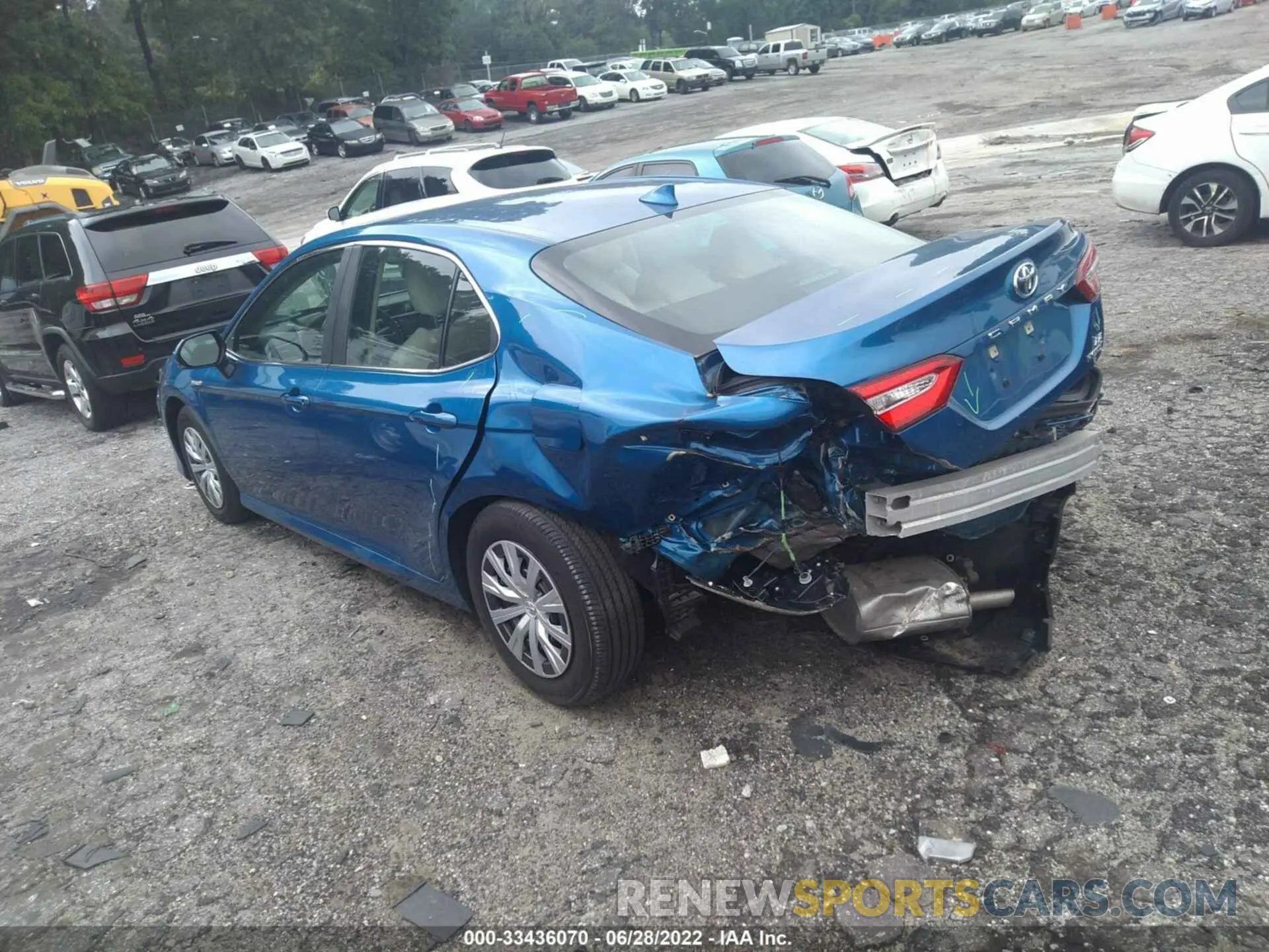 3 fotografías del automóvil dañado 4T1L31AK5LU017606 TOYOTA CAMRY 2020