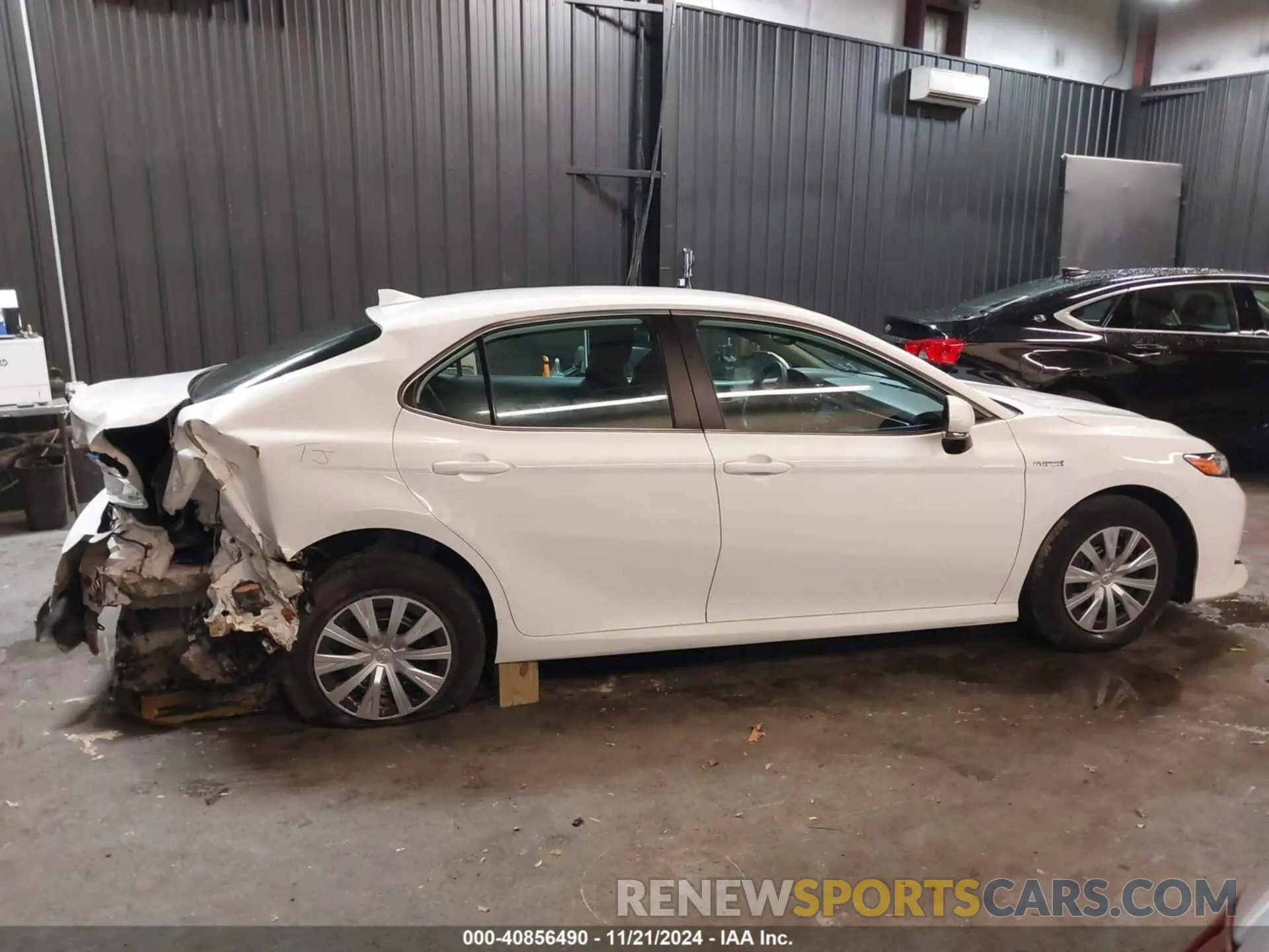 13 fotografías del automóvil dañado 4T1L31AK6LU524014 TOYOTA CAMRY 2020