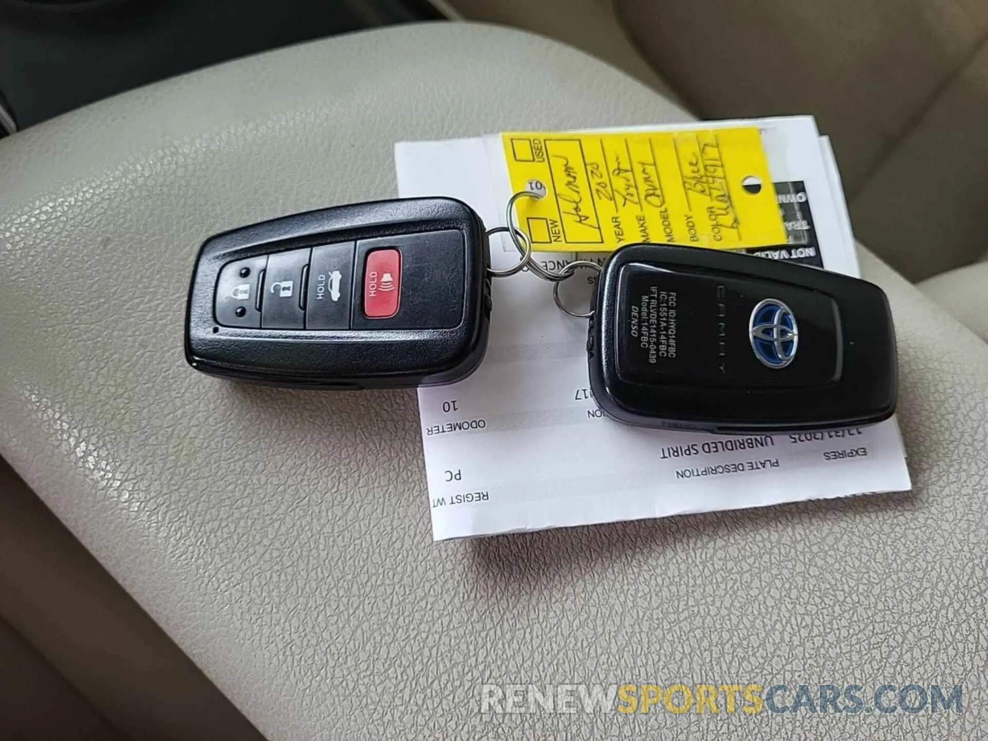 18 fotografías del automóvil dañado 4T1L31AK7LU014917 TOYOTA CAMRY 2020