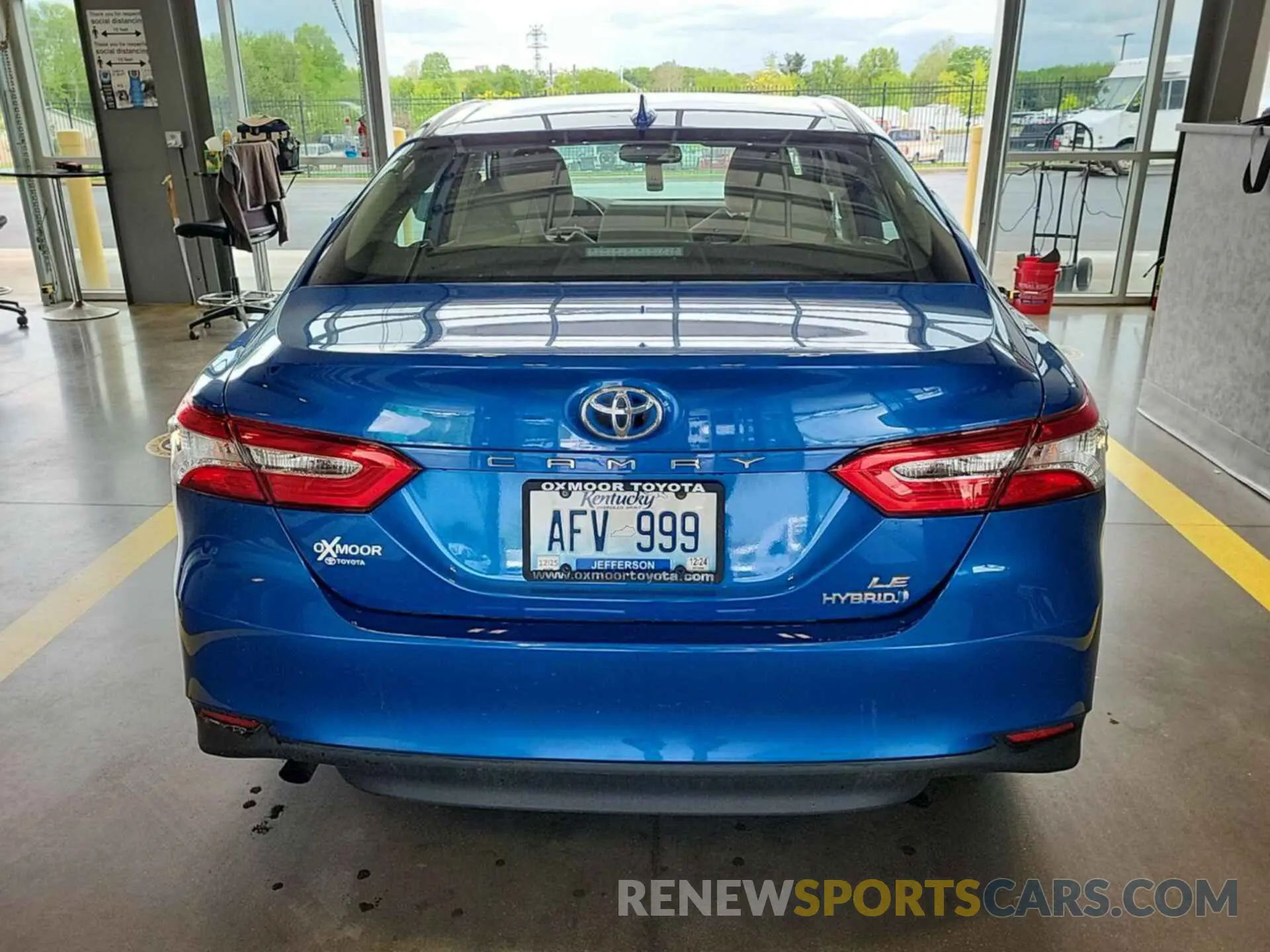8 fotografías del automóvil dañado 4T1L31AK7LU014917 TOYOTA CAMRY 2020