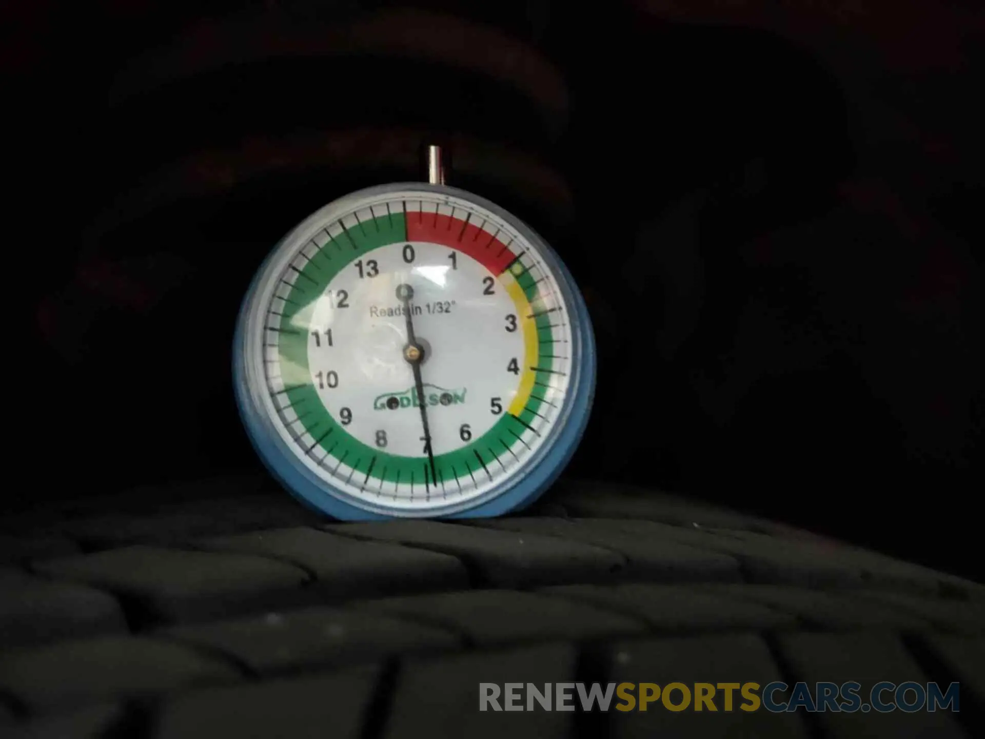 2 fotografías del automóvil dañado 4T1L31AK9LU536464 TOYOTA CAMRY 2020