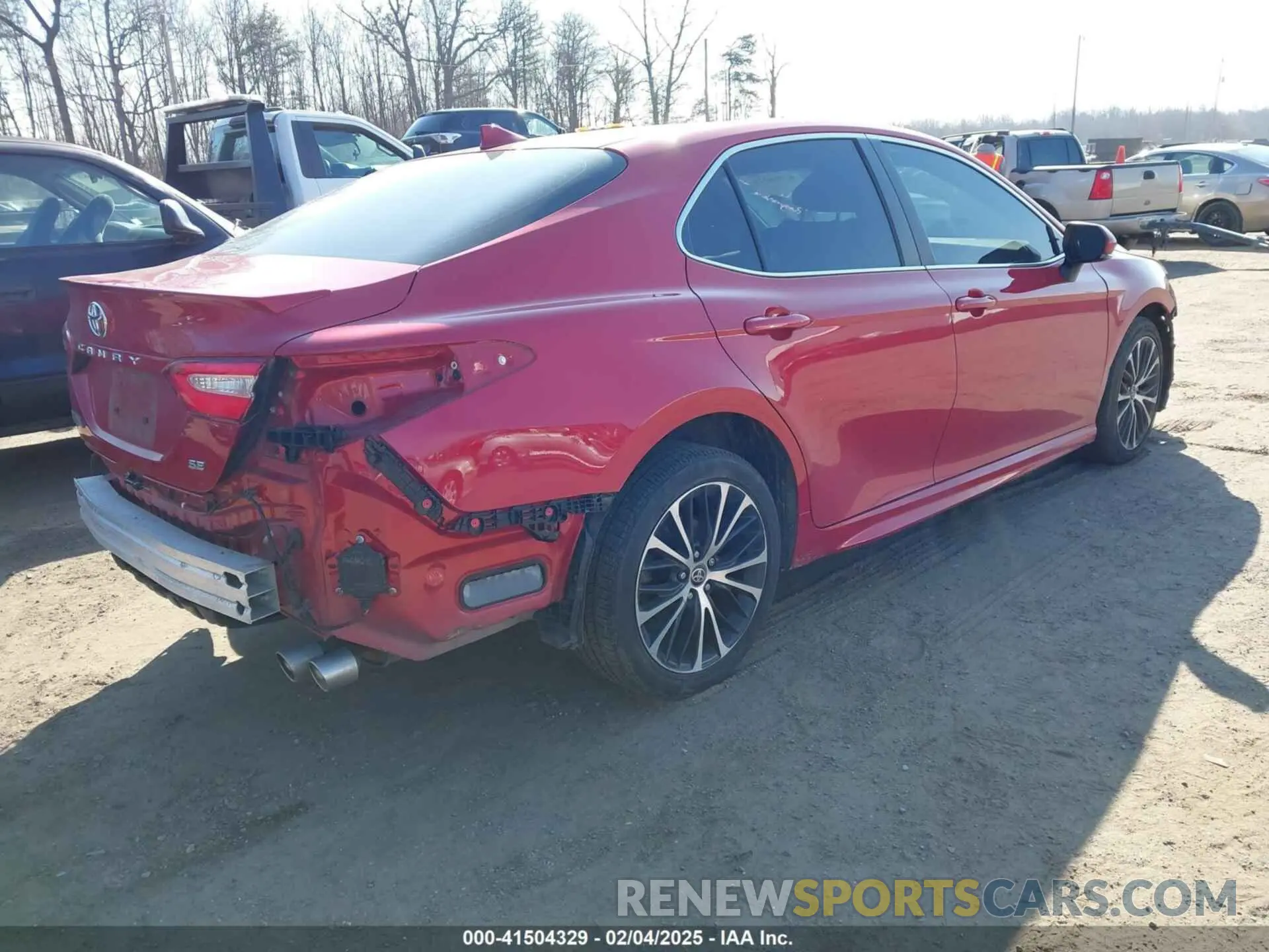 4 fotografías del automóvil dañado 4T1M11AK0LU335871 TOYOTA CAMRY 2020