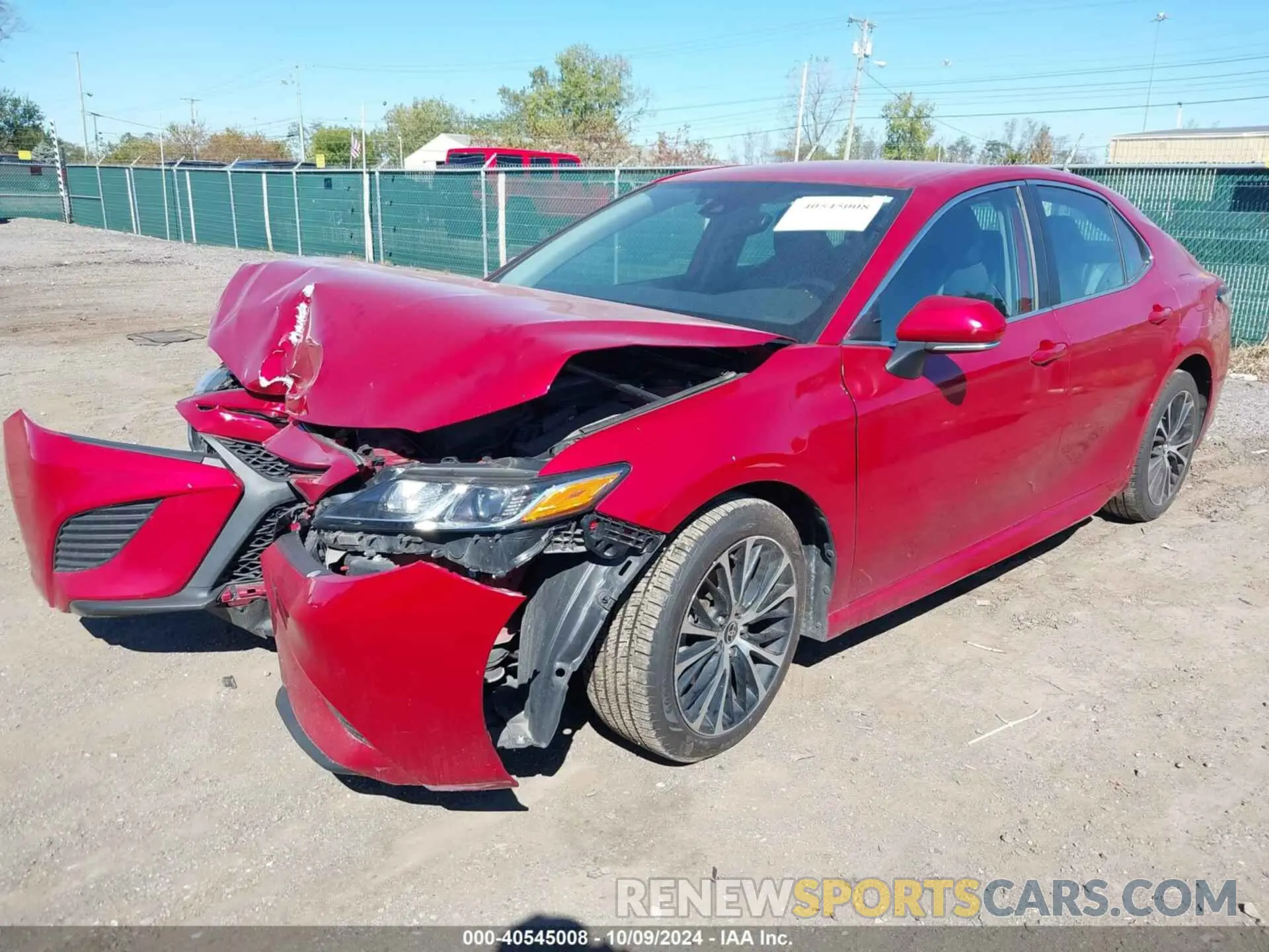 2 fotografías del automóvil dañado 4T1M11AK0LU389512 TOYOTA CAMRY 2020