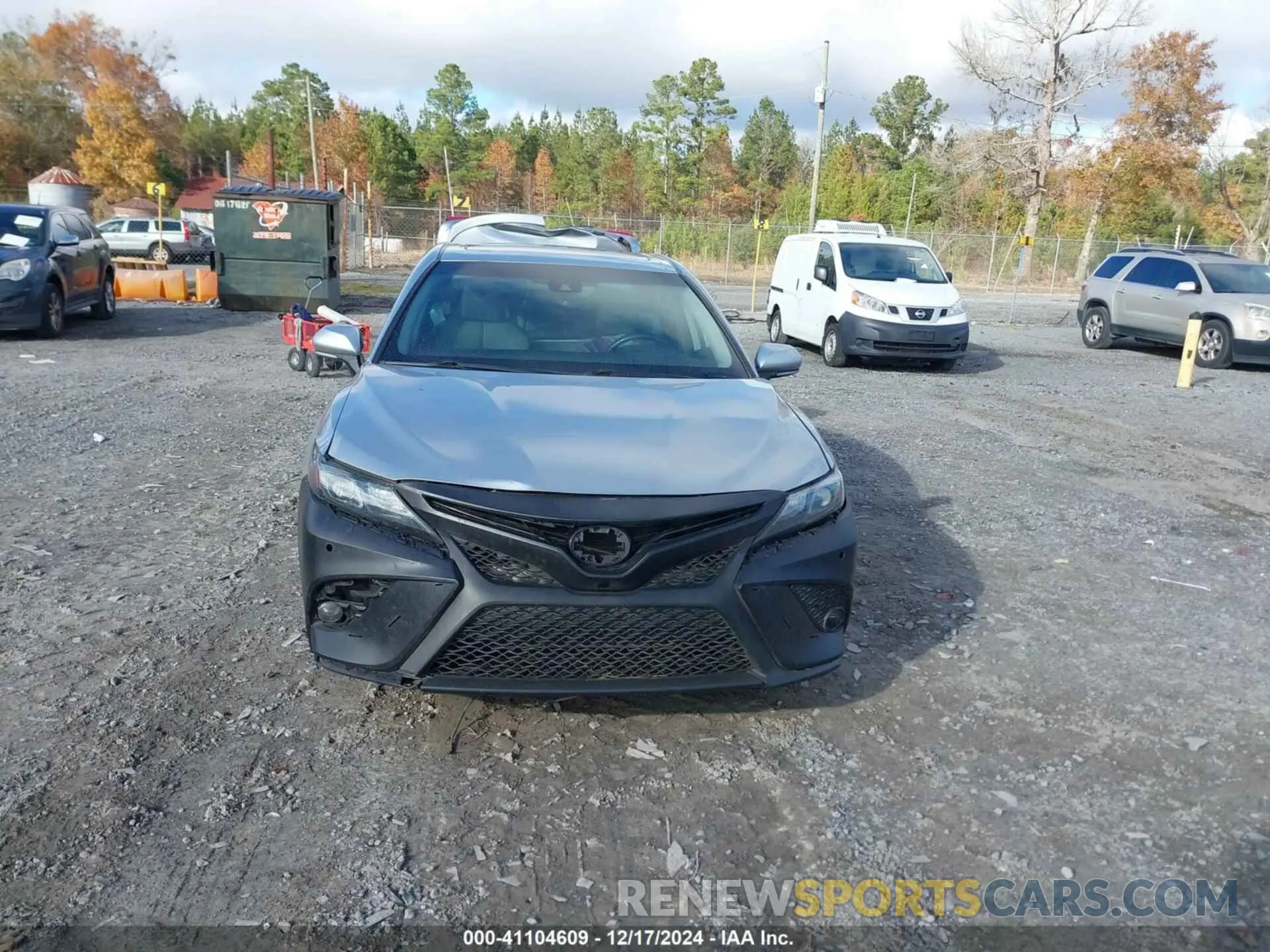 12 fotografías del automóvil dañado 4T1M11AK0LU983677 TOYOTA CAMRY 2020