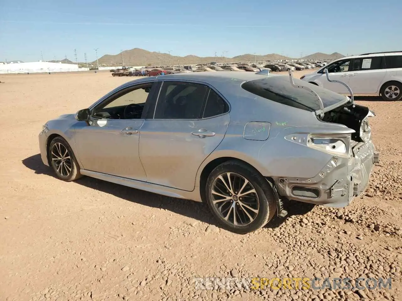 2 fotografías del automóvil dañado 4T1M11AK1LU927313 TOYOTA CAMRY 2020