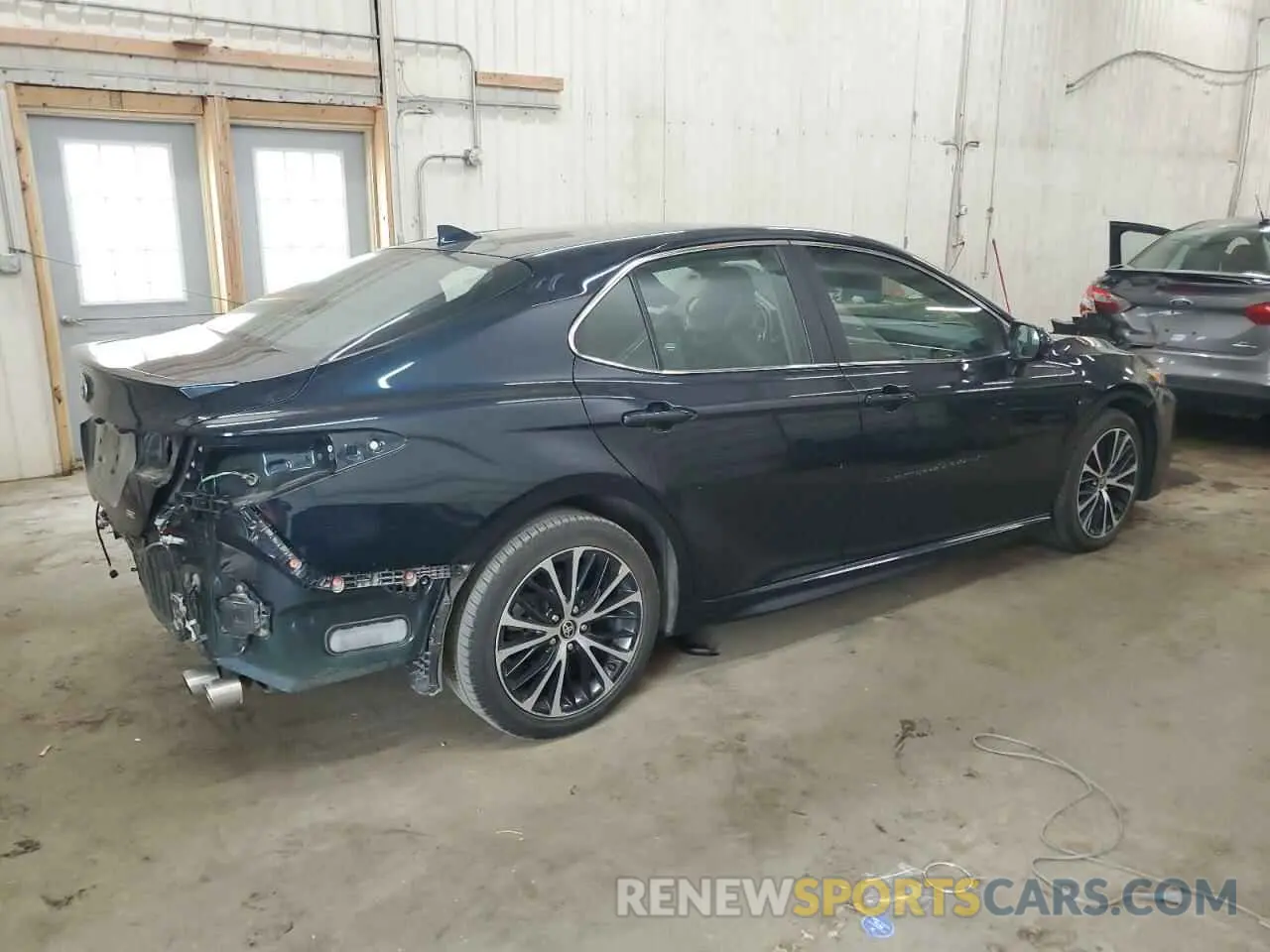 3 fotografías del automóvil dañado 4T1M11AK2LU392931 TOYOTA CAMRY 2020
