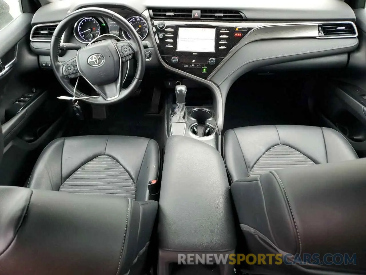 8 fotografías del automóvil dañado 4T1M11AK2LU862598 TOYOTA CAMRY 2020