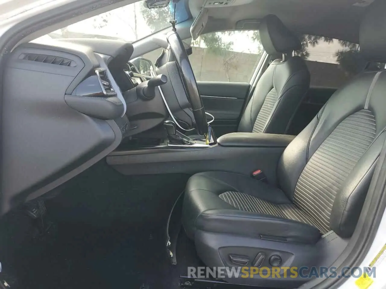 7 fotografías del automóvil dañado 4T1M11AK2LU905630 TOYOTA CAMRY 2020