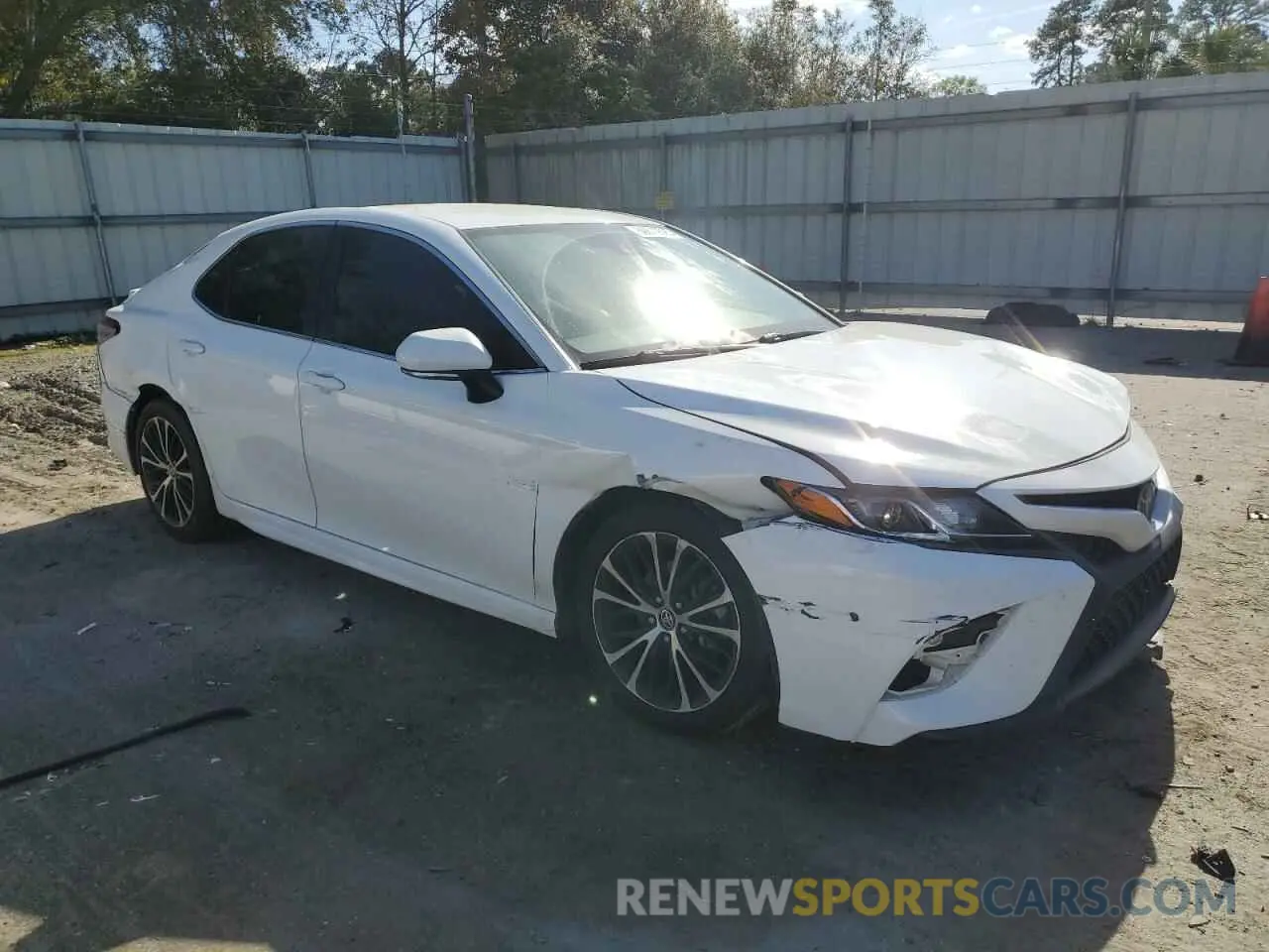 4 fotografías del automóvil dañado 4T1M11AK2LU961759 TOYOTA CAMRY 2020