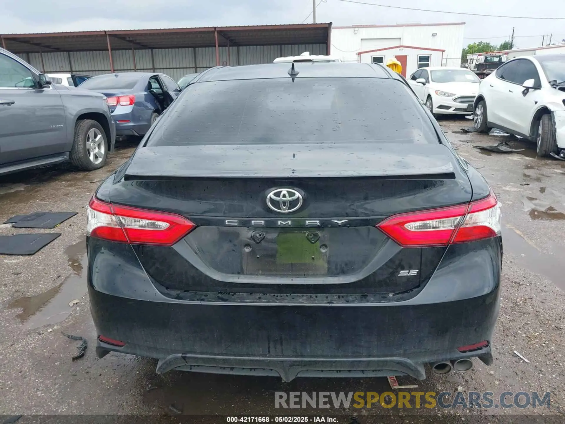 16 fotografías del automóvil dañado 4T1M11AK3LU390850 TOYOTA CAMRY 2020