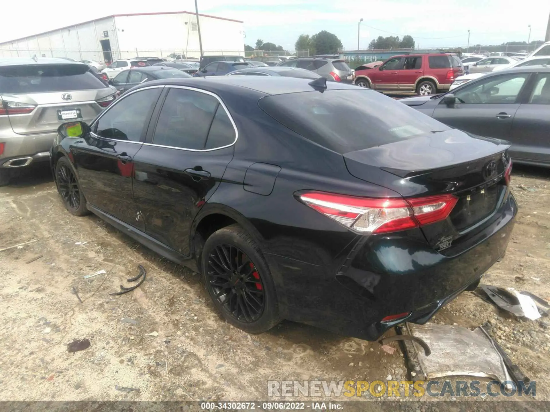 3 fotografías del automóvil dañado 4T1M11AK3LU882634 TOYOTA CAMRY 2020