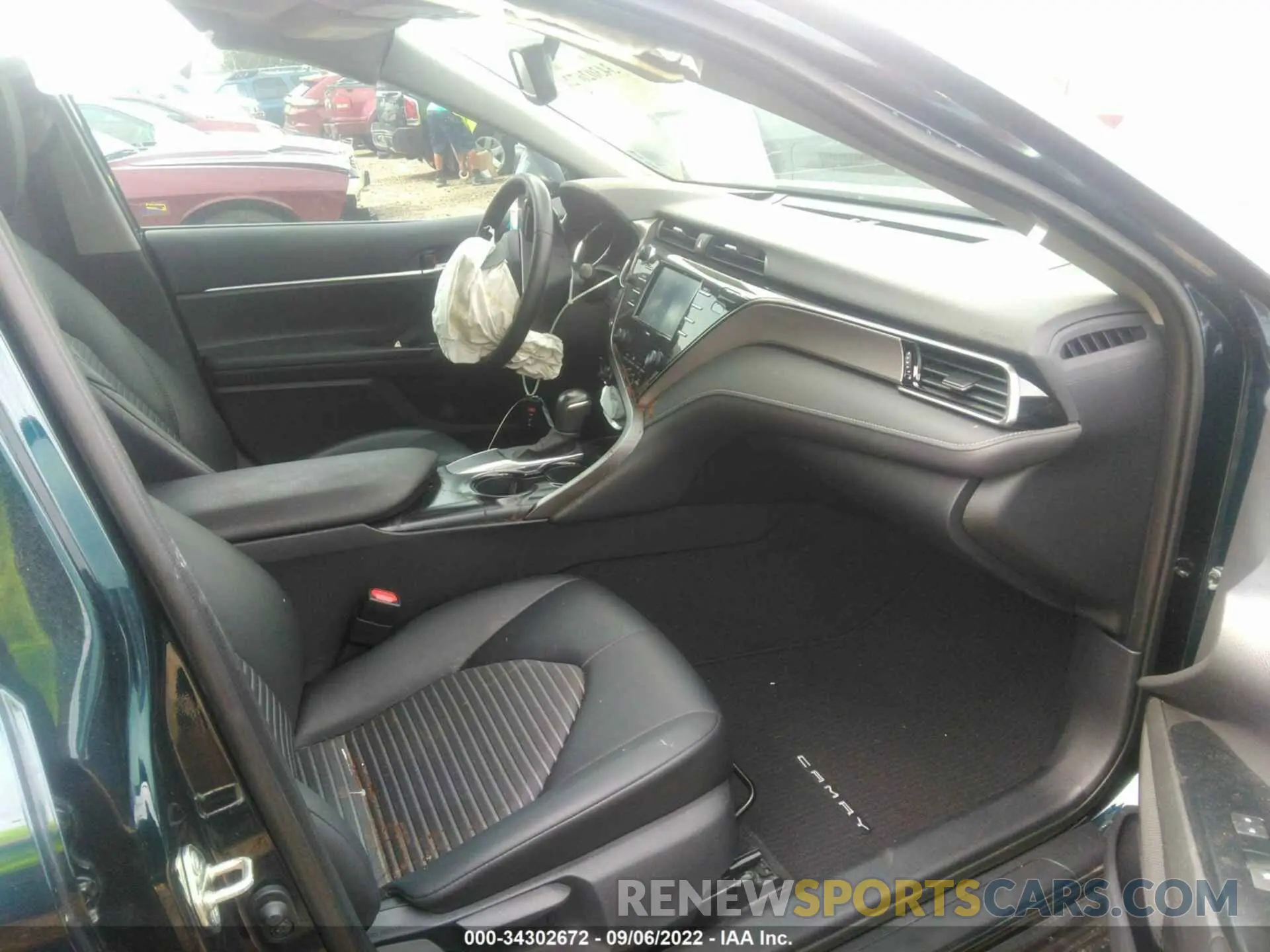 5 fotografías del automóvil dañado 4T1M11AK3LU882634 TOYOTA CAMRY 2020