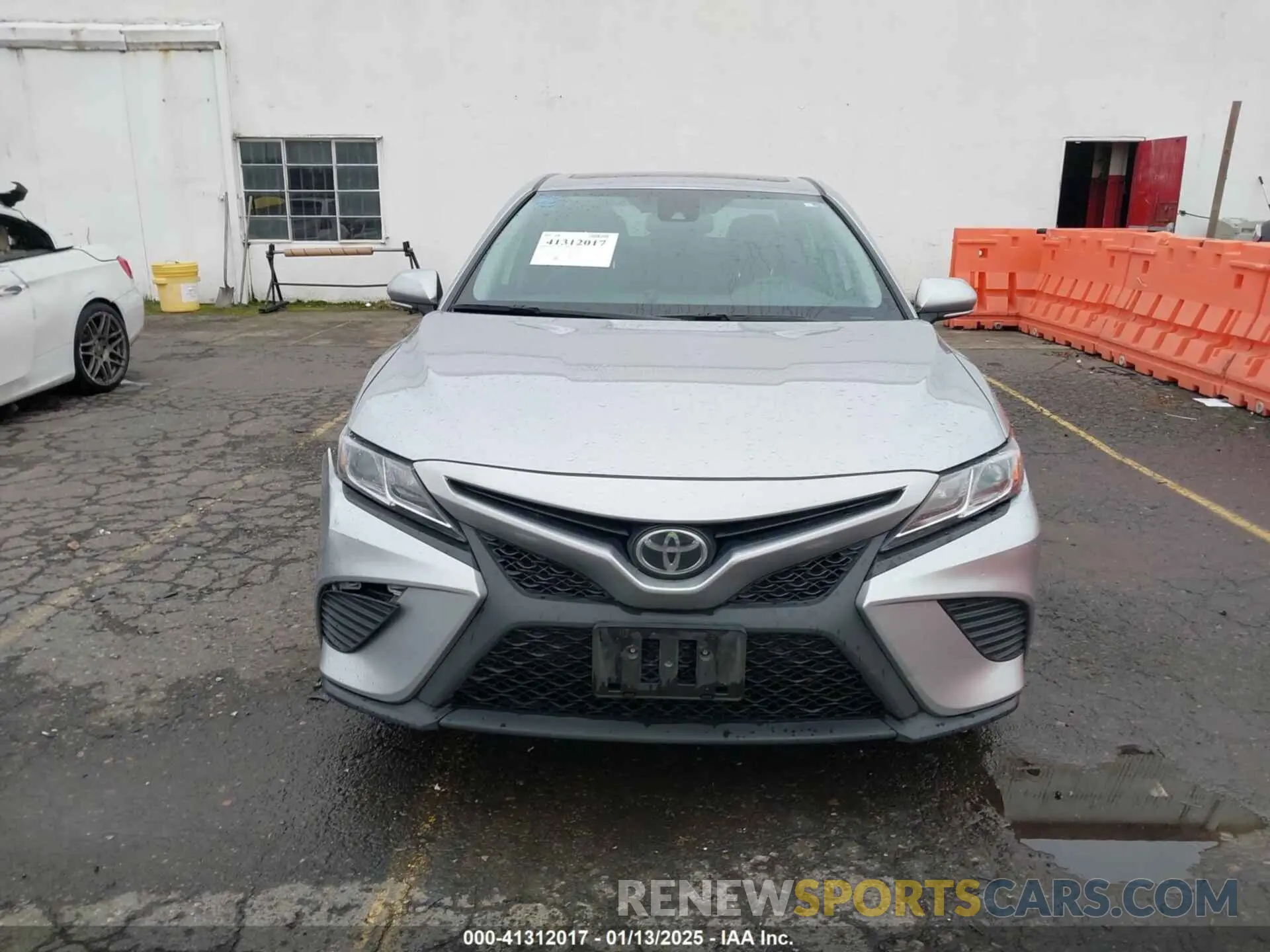 12 fotografías del automóvil dañado 4T1M11AK3LU895500 TOYOTA CAMRY 2020