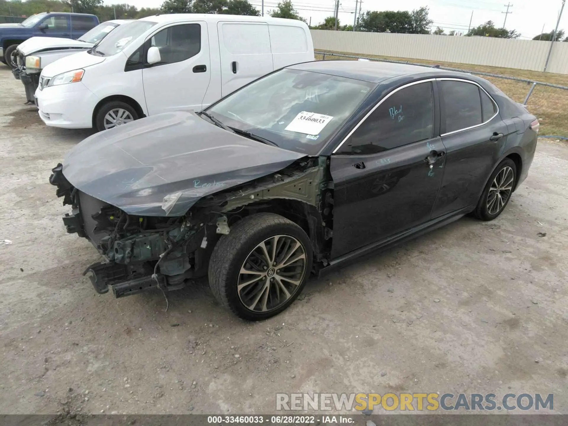 2 fotografías del automóvil dañado 4T1M11AK3LU902655 TOYOTA CAMRY 2020