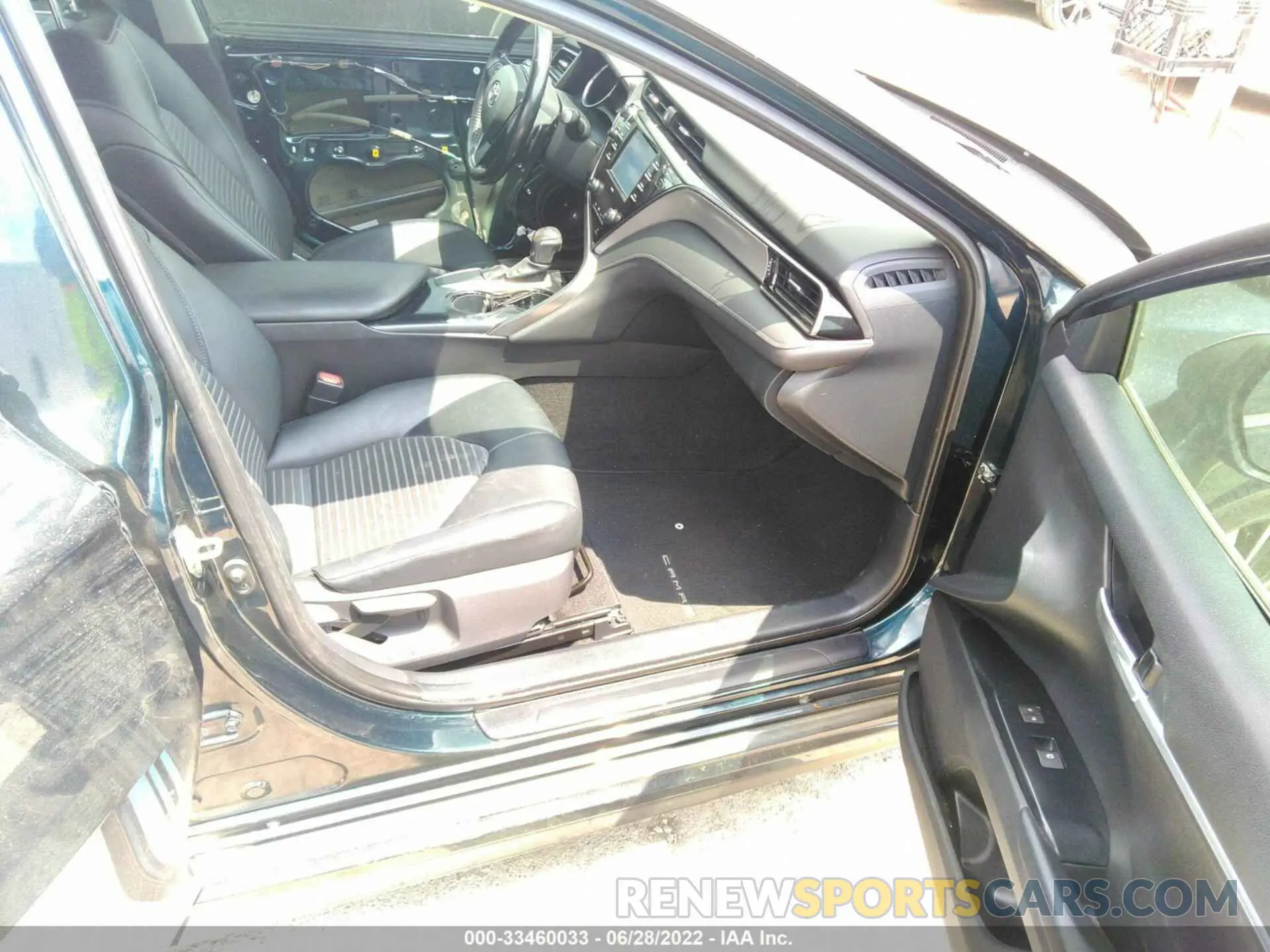 5 fotografías del automóvil dañado 4T1M11AK3LU902655 TOYOTA CAMRY 2020