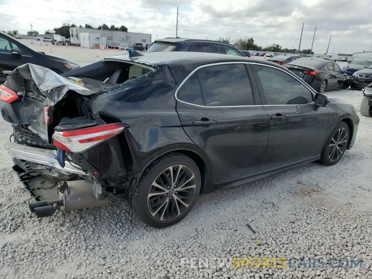 3 fotografías del automóvil dañado 4T1M11AK4LU325067 TOYOTA CAMRY 2020