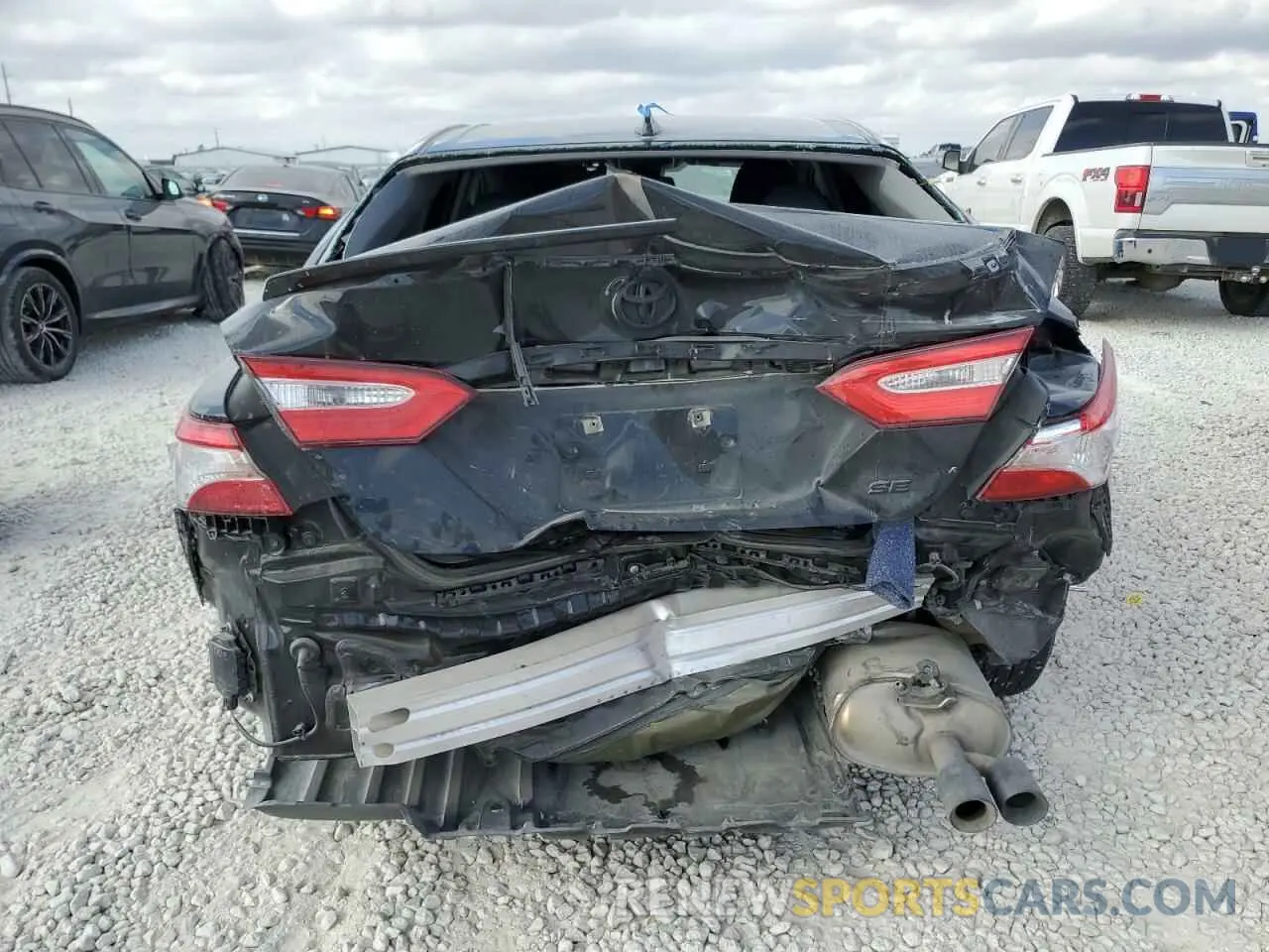 6 fotografías del automóvil dañado 4T1M11AK4LU325067 TOYOTA CAMRY 2020