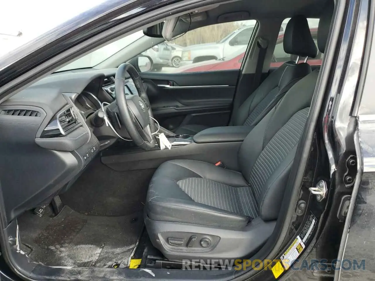 7 fotografías del automóvil dañado 4T1M11AK4LU325067 TOYOTA CAMRY 2020