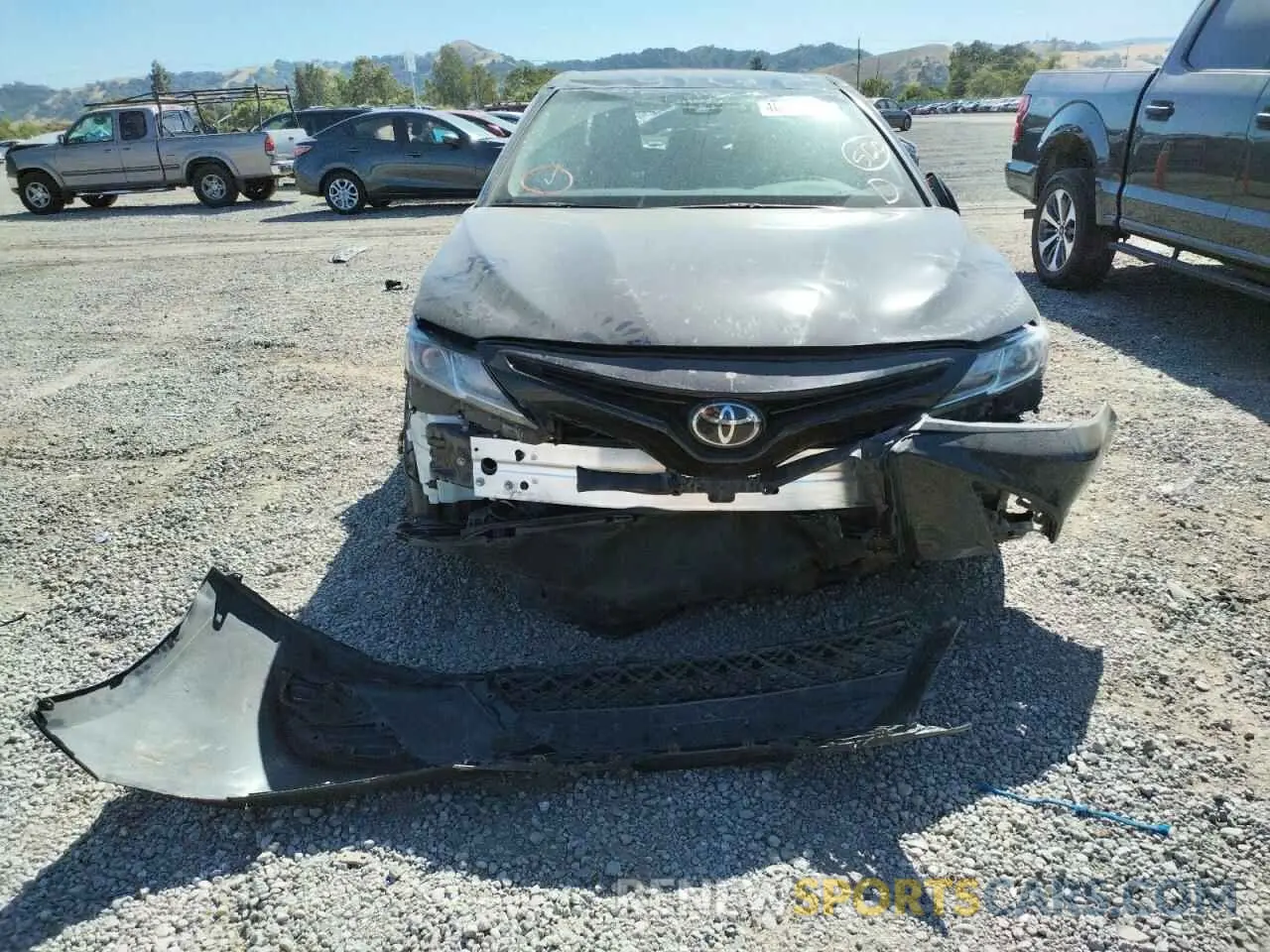 9 fotografías del automóvil dañado 4T1M11AK4LU349949 TOYOTA CAMRY 2020
