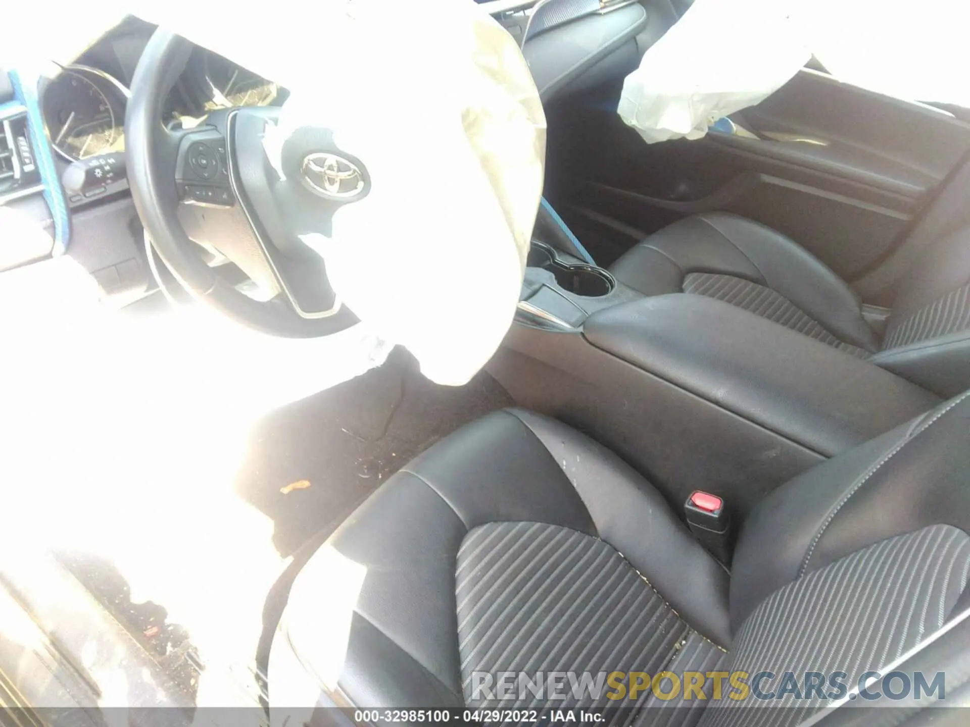 5 fotografías del automóvil dañado 4T1M11AK4LU875403 TOYOTA CAMRY 2020