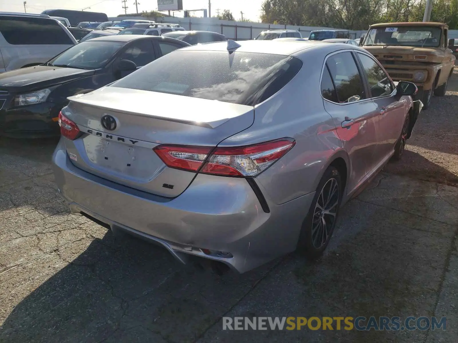 4 fotografías del automóvil dañado 4T1M11AK4LU895635 TOYOTA CAMRY 2020