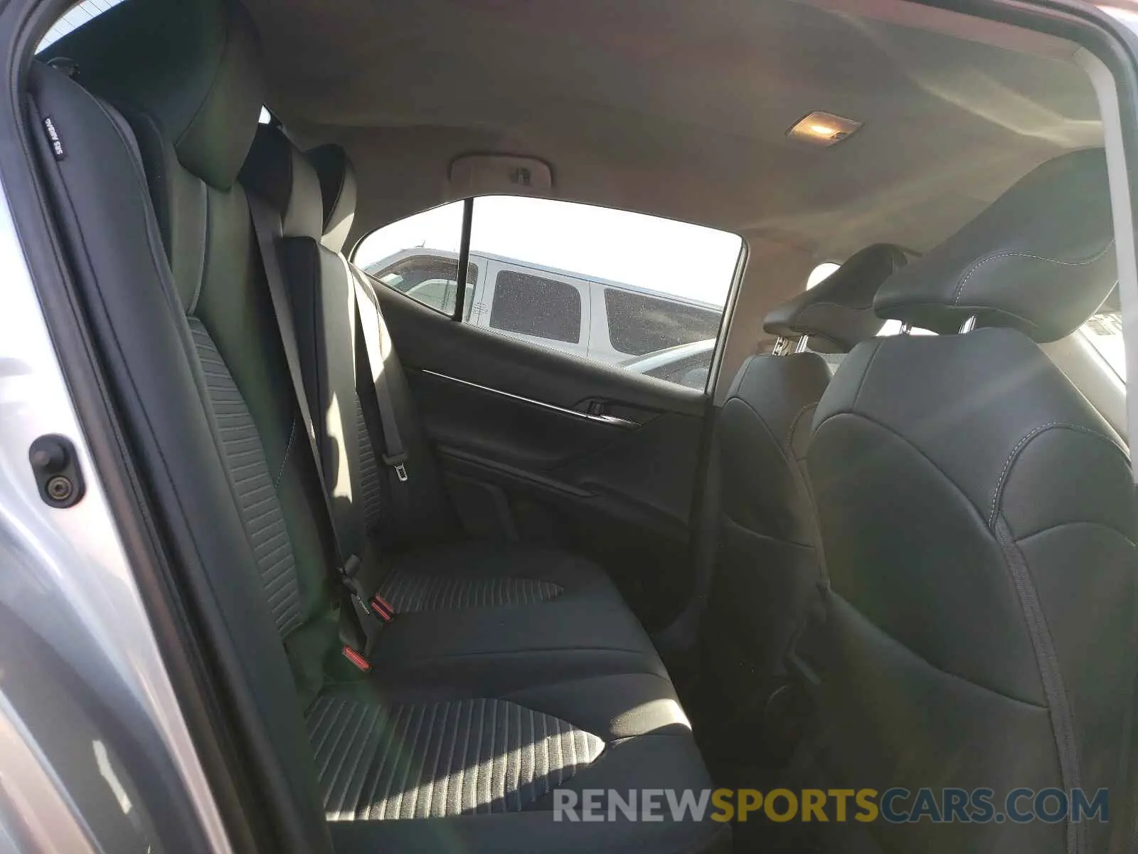 6 fotografías del automóvil dañado 4T1M11AK4LU895635 TOYOTA CAMRY 2020