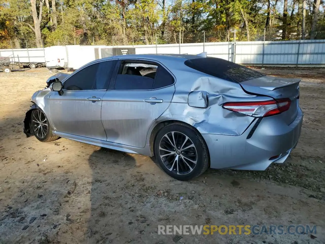 2 fotografías del automóvil dañado 4T1M11AK4LU960113 TOYOTA CAMRY 2020