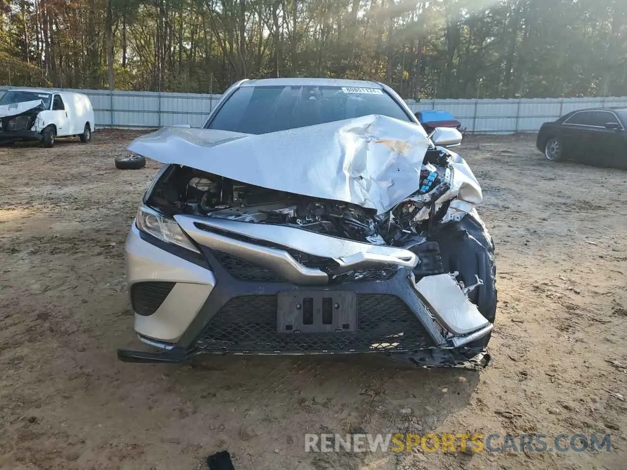 5 fotografías del automóvil dañado 4T1M11AK4LU960113 TOYOTA CAMRY 2020