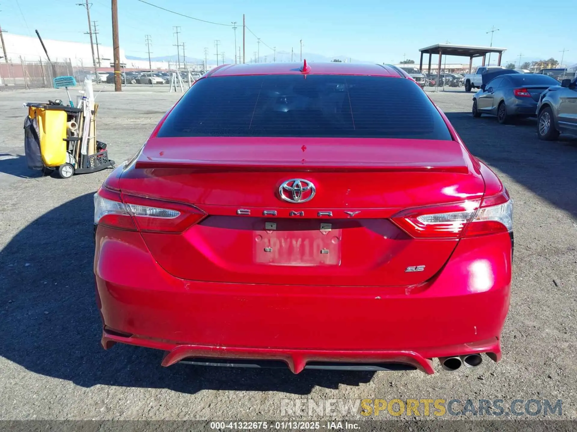 17 fotografías del automóvil dañado 4T1M11AK5LU379414 TOYOTA CAMRY 2020
